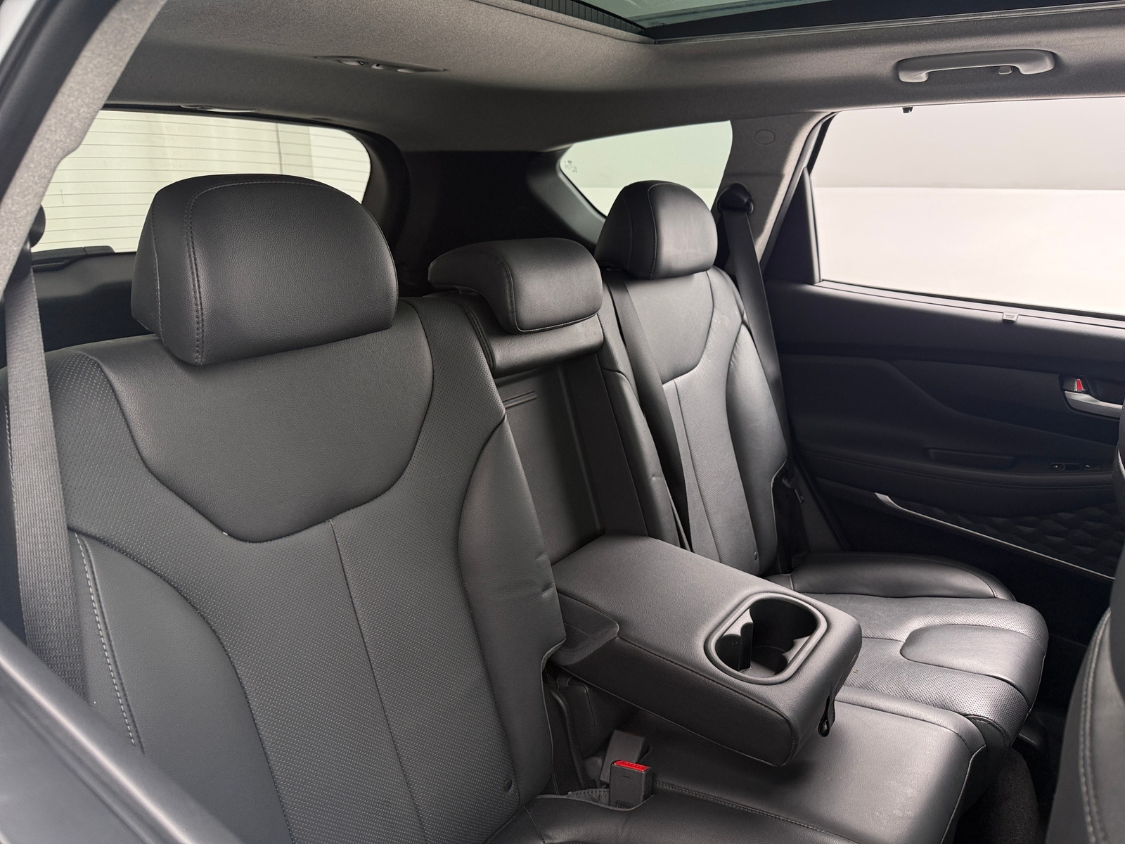 Thumbnail: 2020 Hyundai Santa Fe - 5