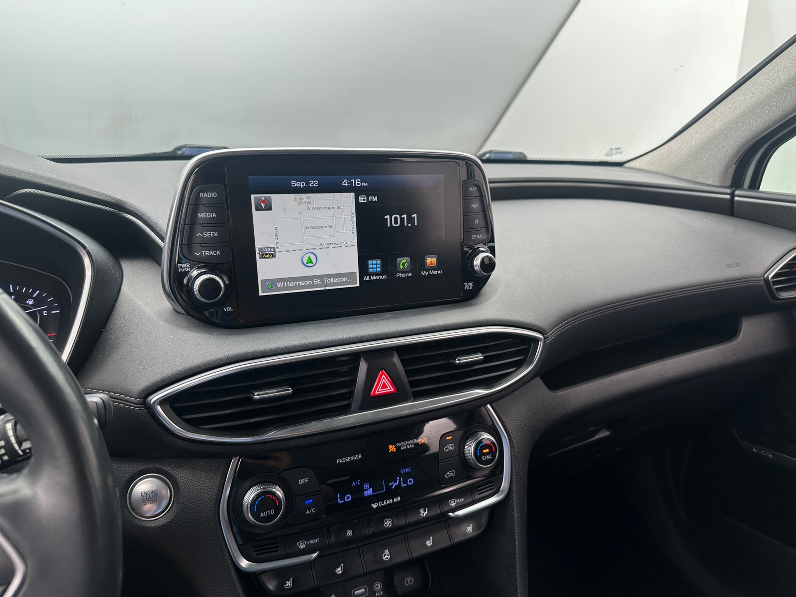 Thumbnail: 2020 Hyundai Santa Fe - 3