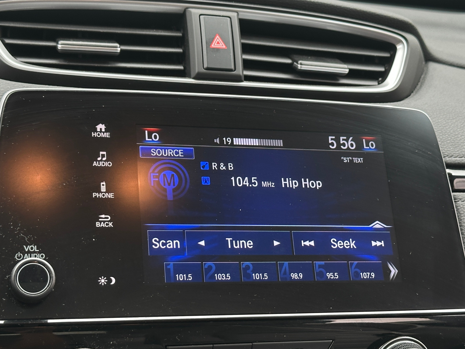 Thumbnail: 2019 Honda CR-V - 4