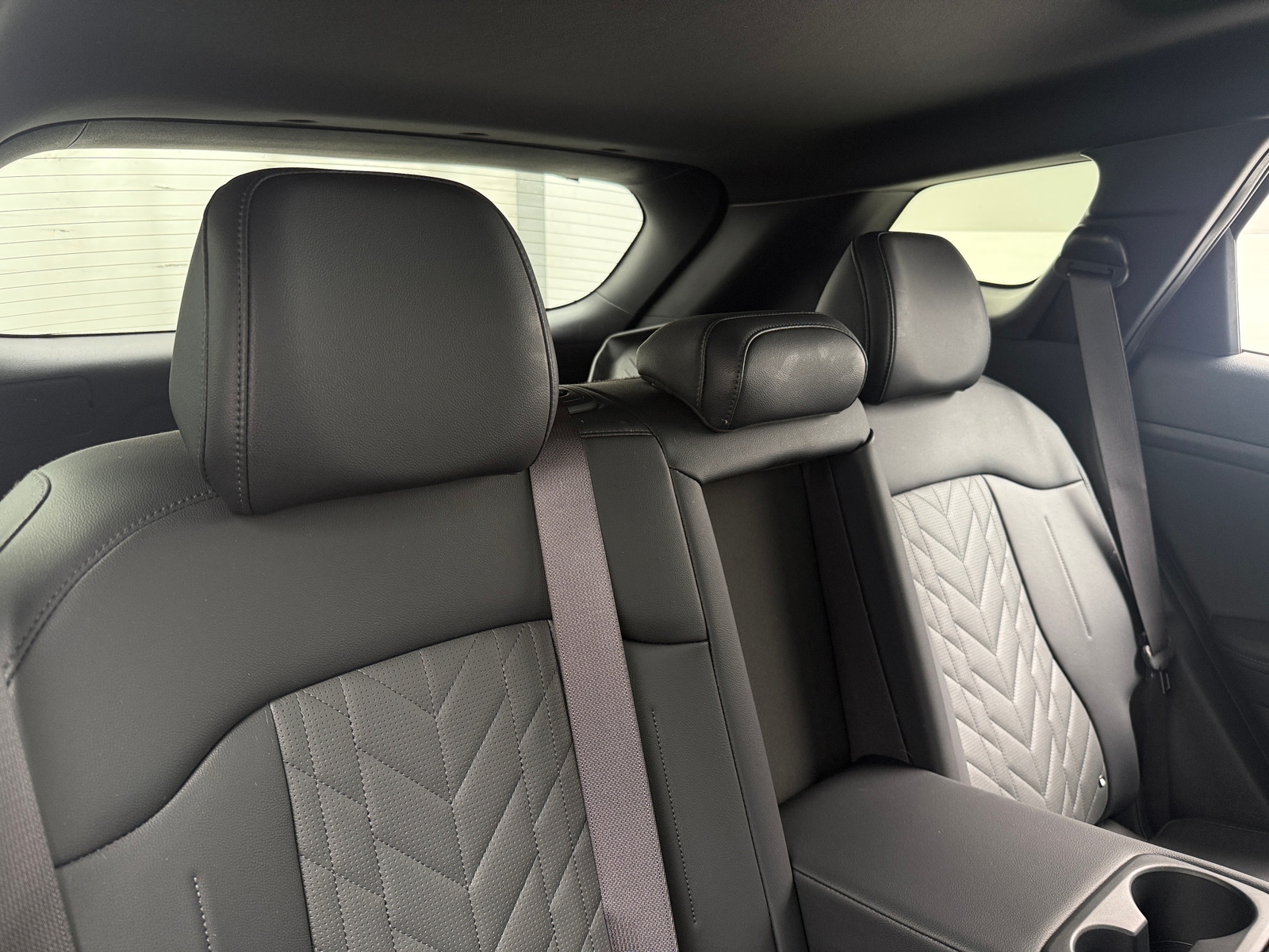 Thumbnail: 2025 Kia Sportage - 5