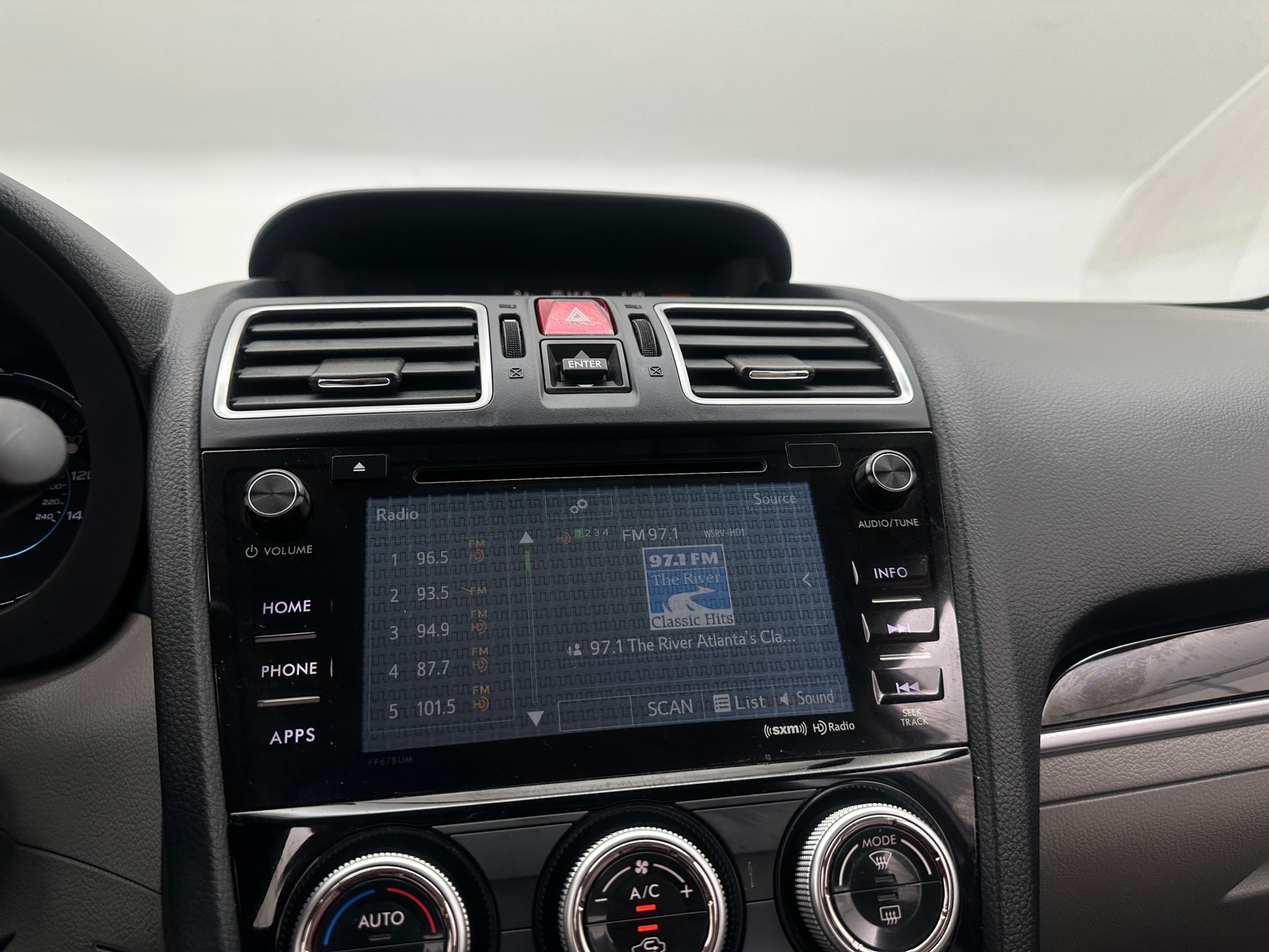 Thumbnail: 2017 Subaru Forester - 3