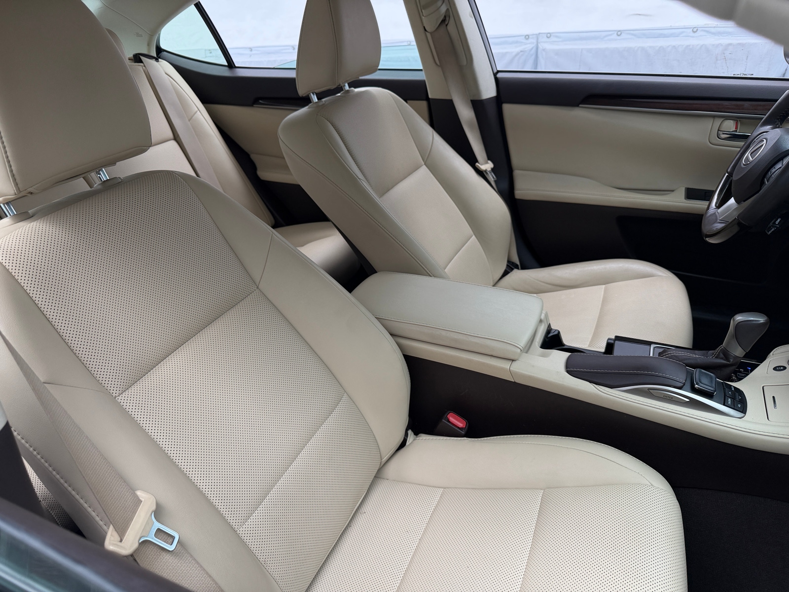 Thumbnail: 2018 Lexus ES - 2