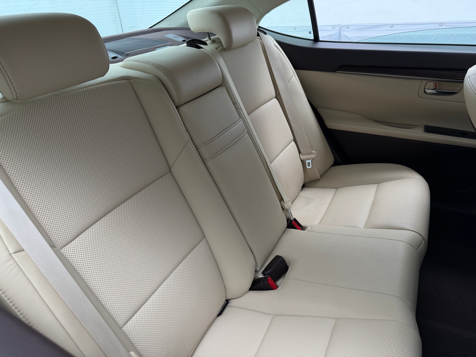 Thumbnail: 2018 Lexus ES - 6