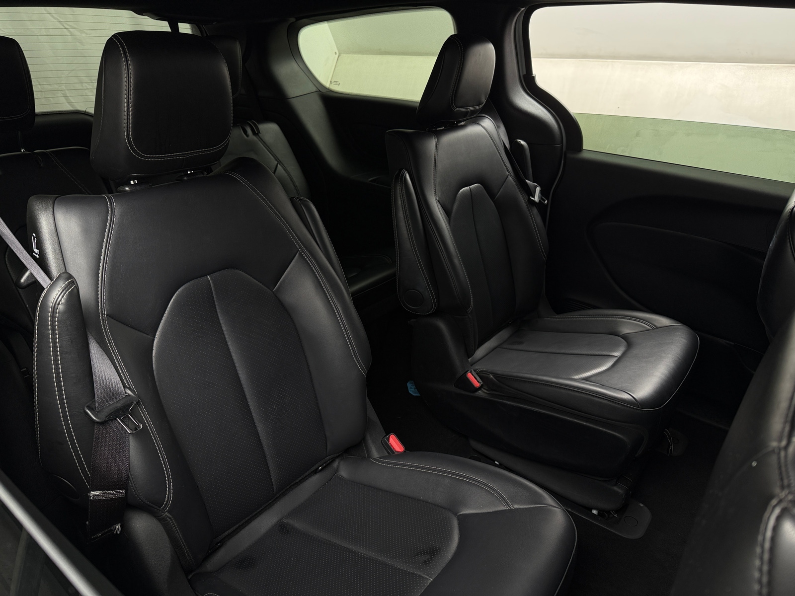 Thumbnail: 2024 Chrysler Pacifica - 5