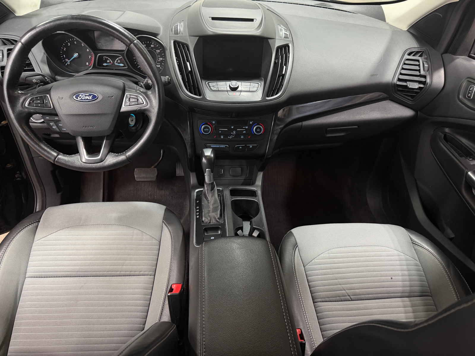 Thumbnail: 2018 Ford Escape - 3