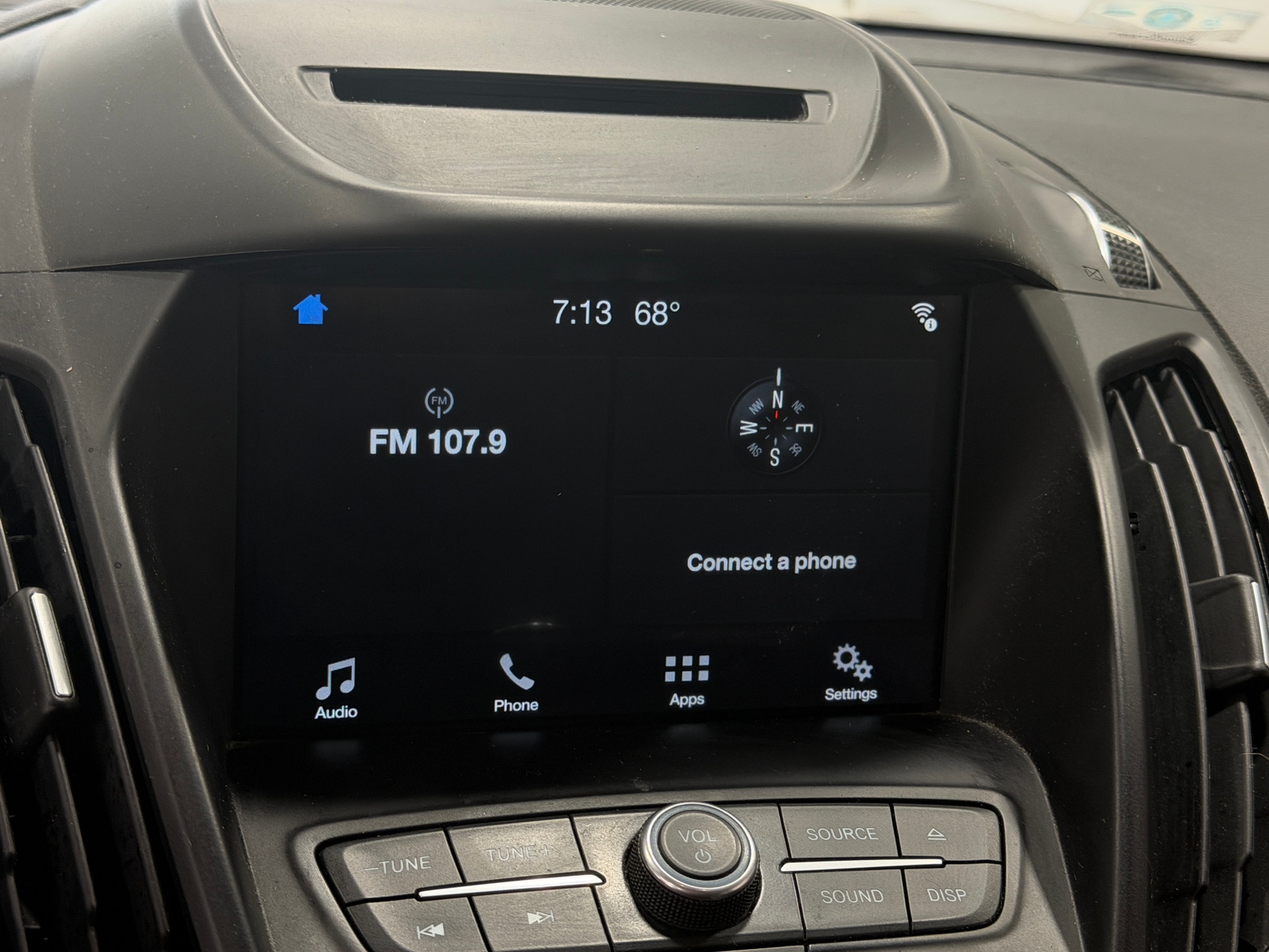 Thumbnail: 2018 Ford Escape - 4