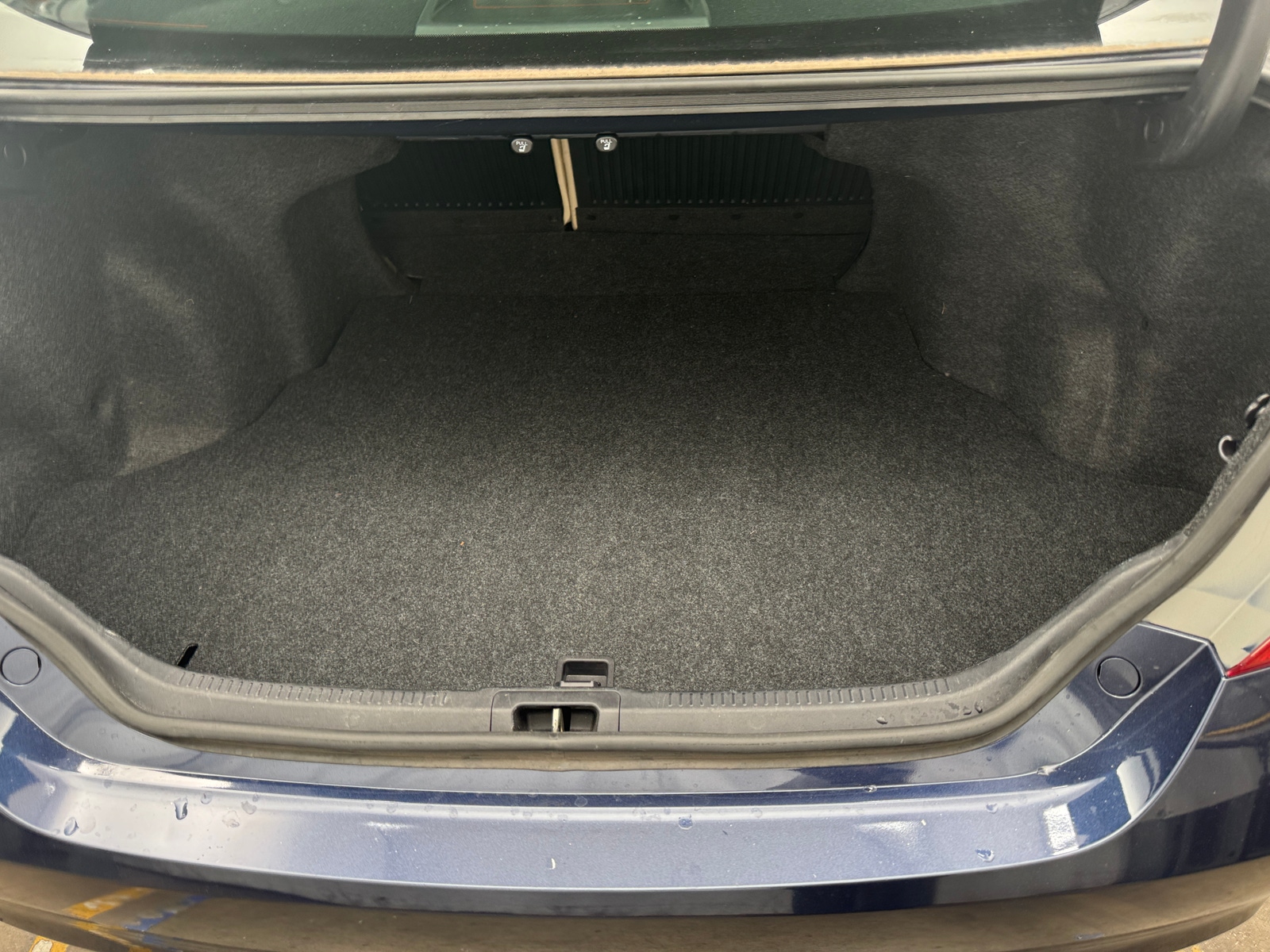 Thumbnail: 2015 Toyota Camry - 7