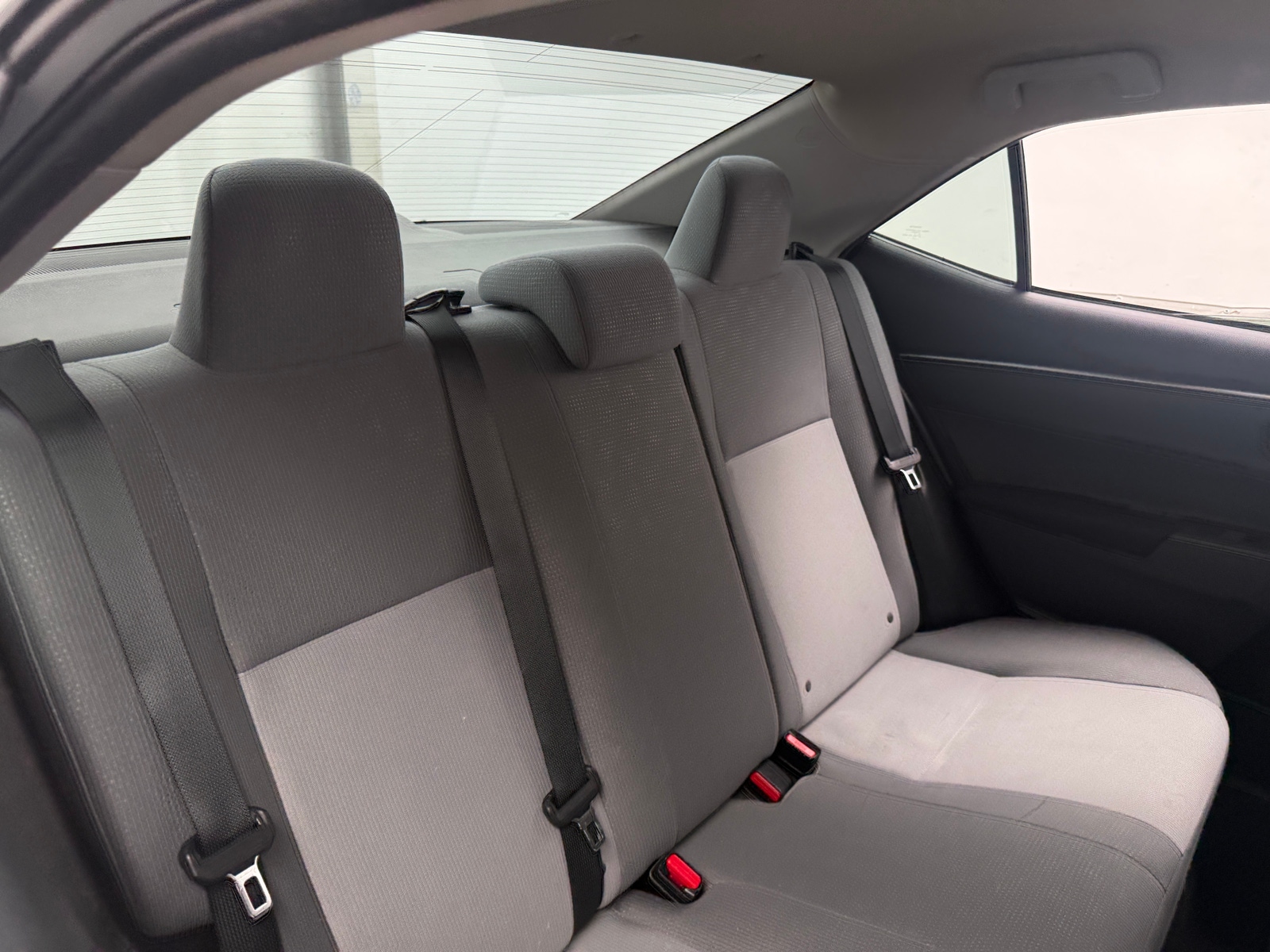 Thumbnail: 2015 Toyota Corolla - 5