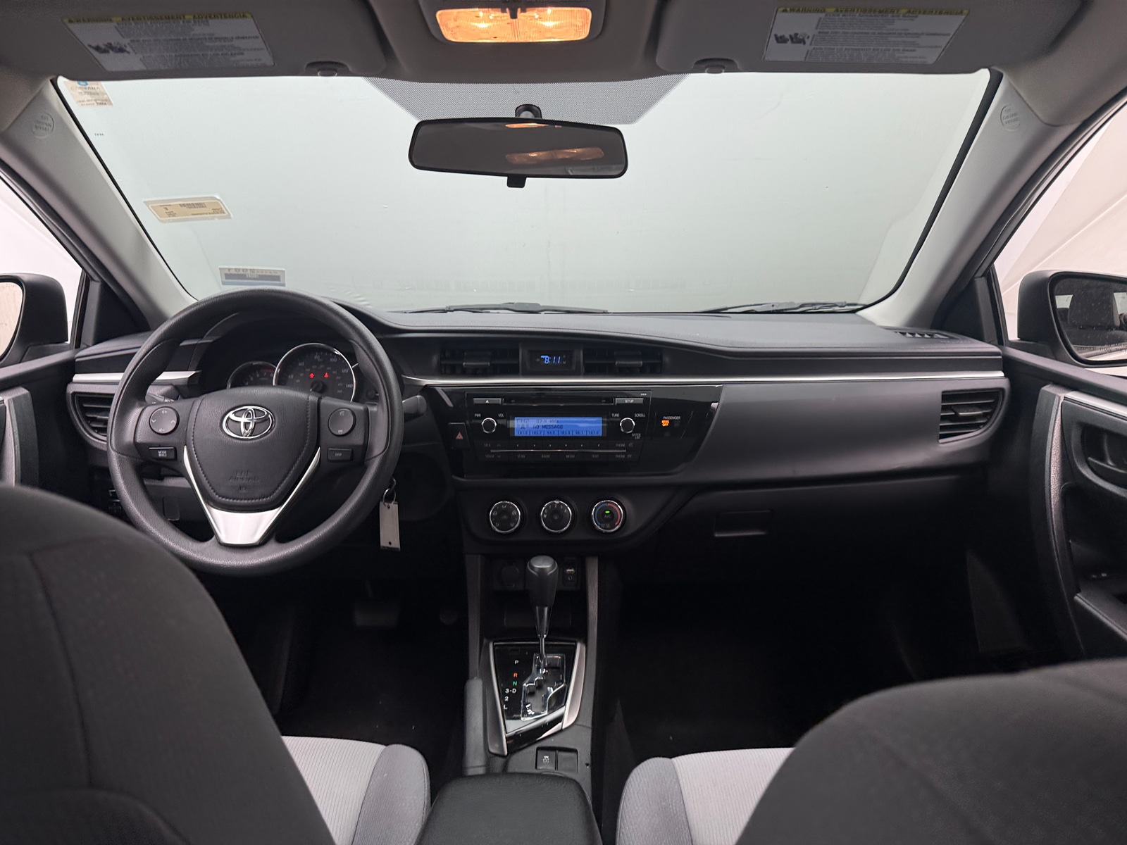 Thumbnail: 2015 Toyota Corolla - 3
