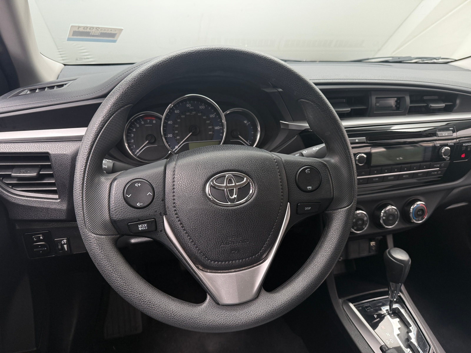 Thumbnail: 2015 Toyota Corolla - 4
