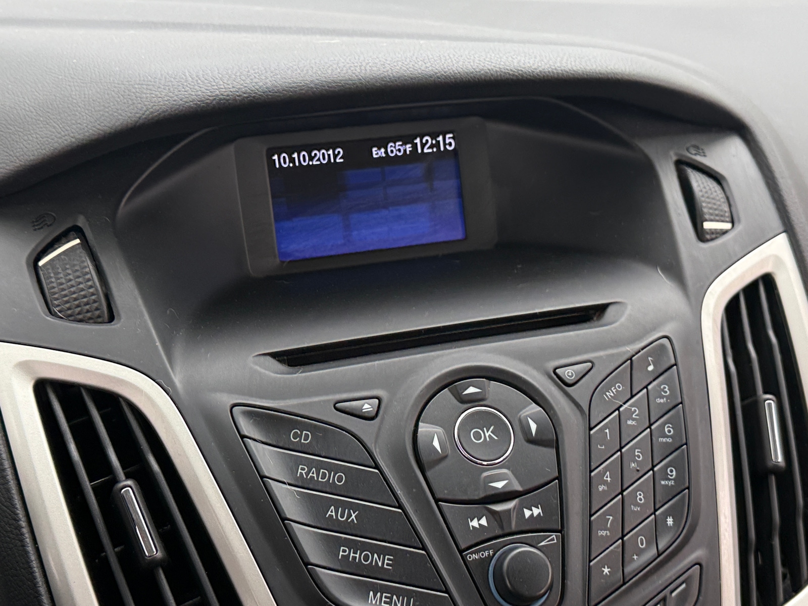 Thumbnail: 2013 Ford Focus - 4