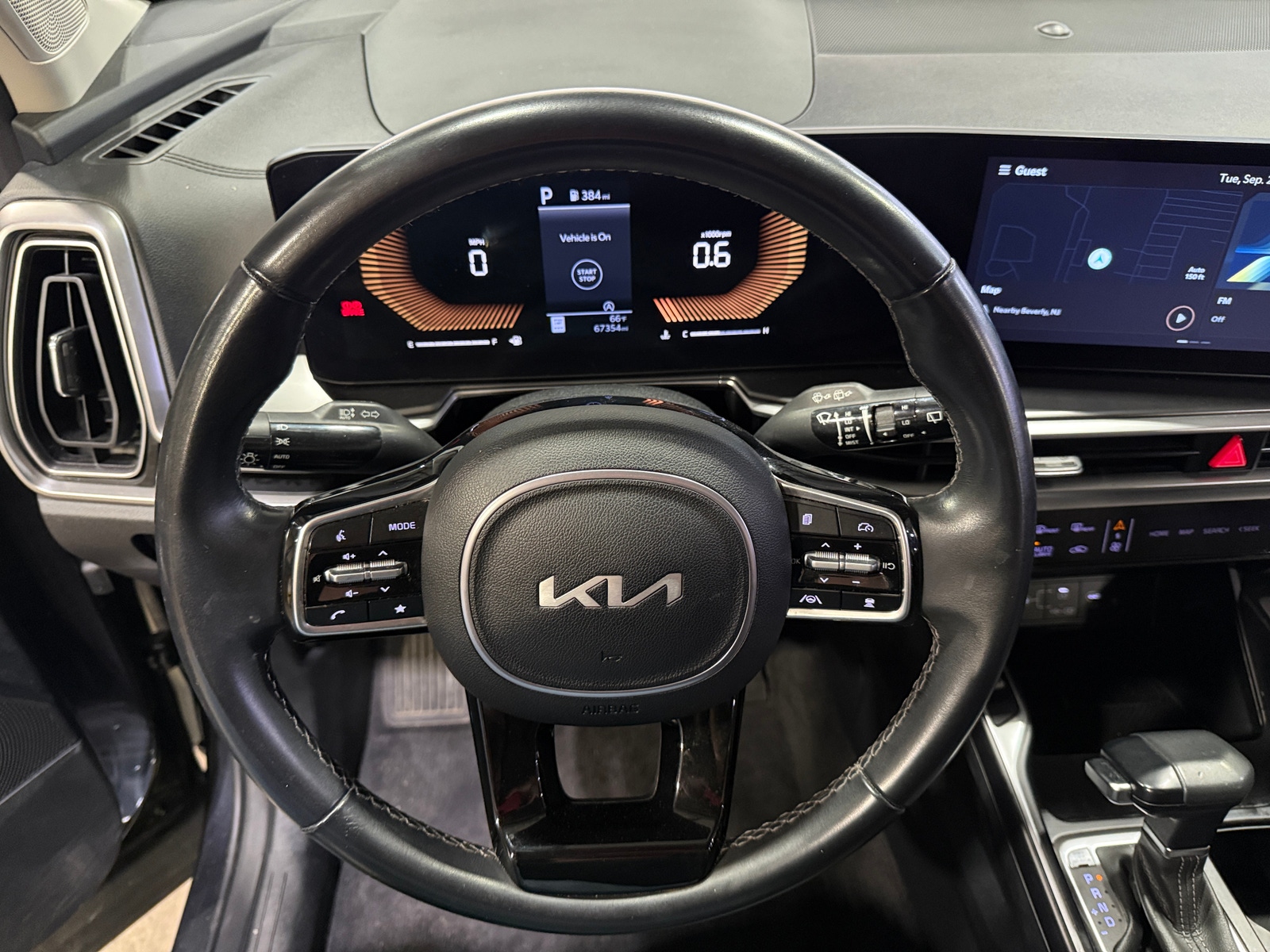 Thumbnail: 2024 Kia Sorento - 4