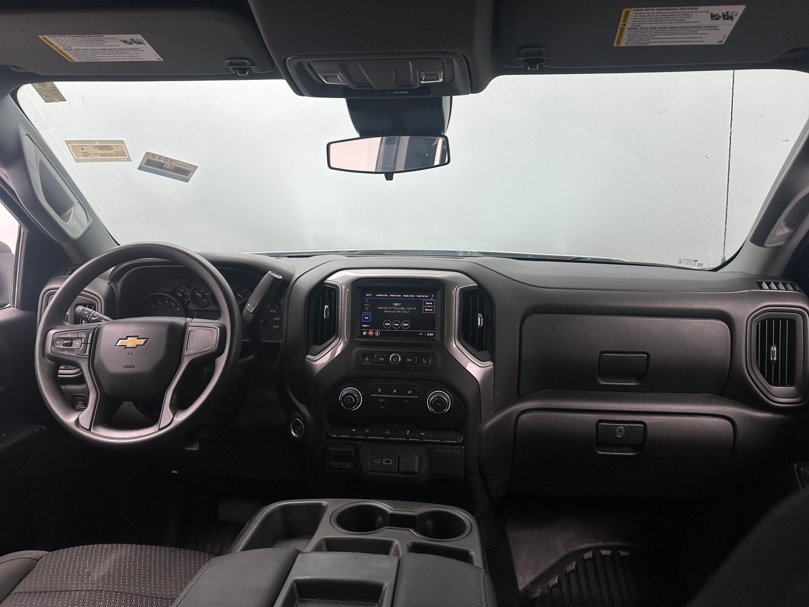 Thumbnail: 2022 Chevrolet Silverado 1500 - 2