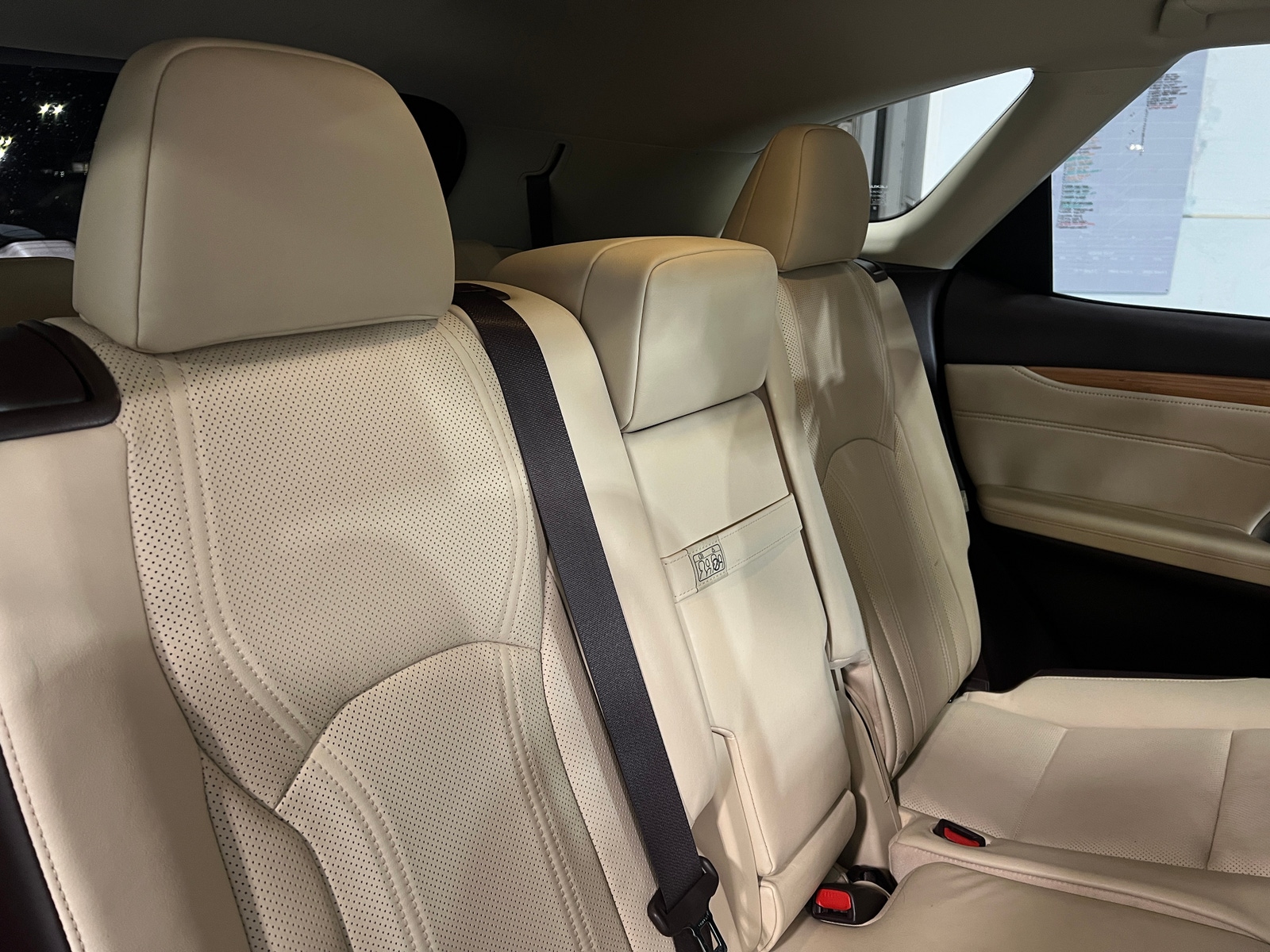 Thumbnail: 2019 Lexus RX - 6