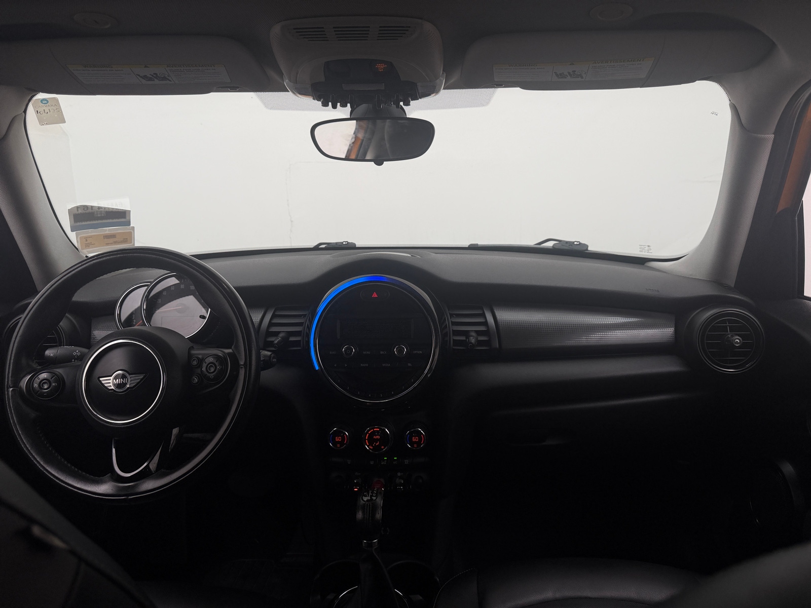 Thumbnail: 2015 MINI Cooper Hardtop - 3