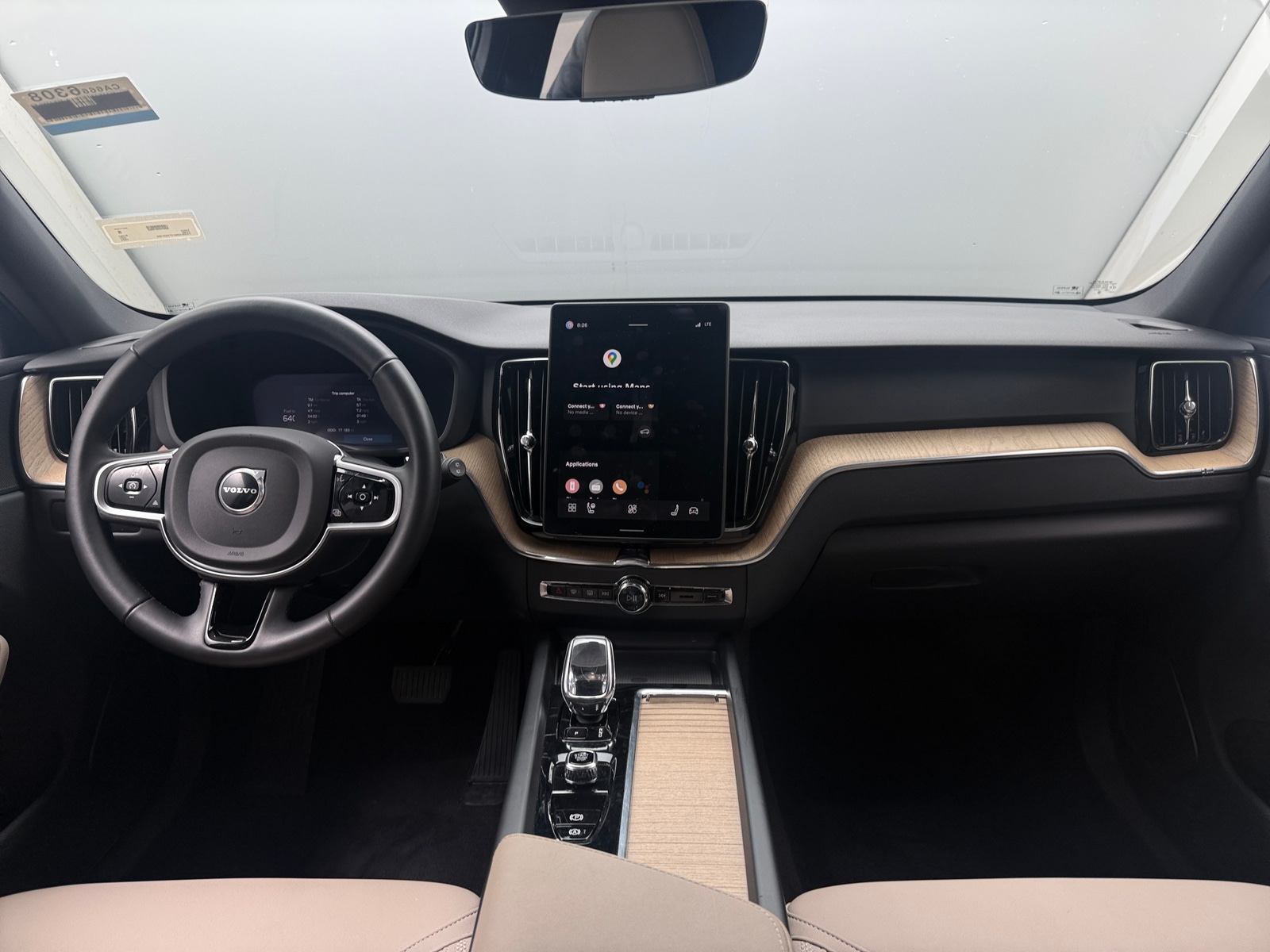 Thumbnail: 2026 Volvo XC60 - 3