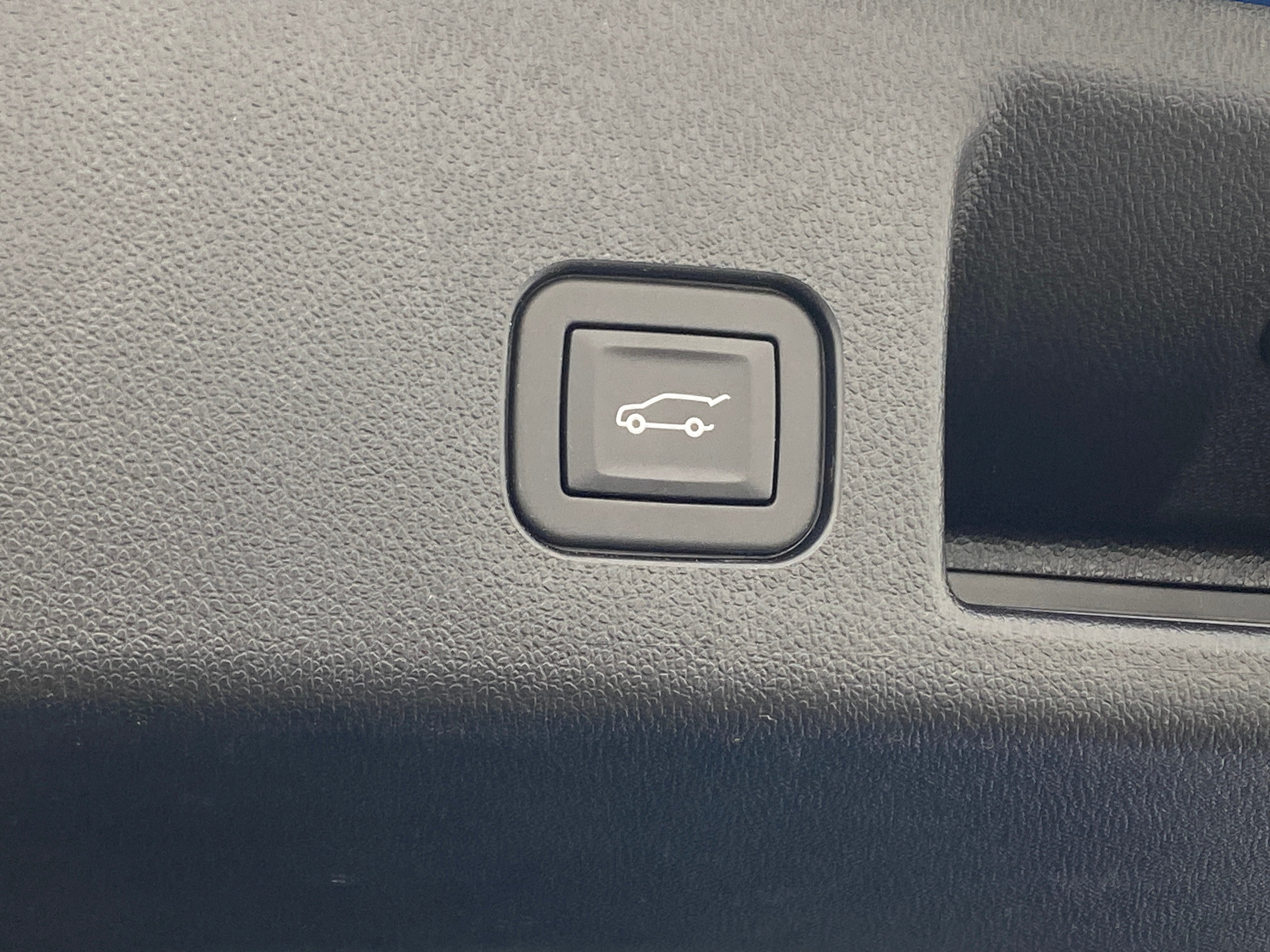 Used 2024 Chevrolet Equinox EV LT with VIN 3GN7DLRP0RS271318 for sale in Auburn, WA