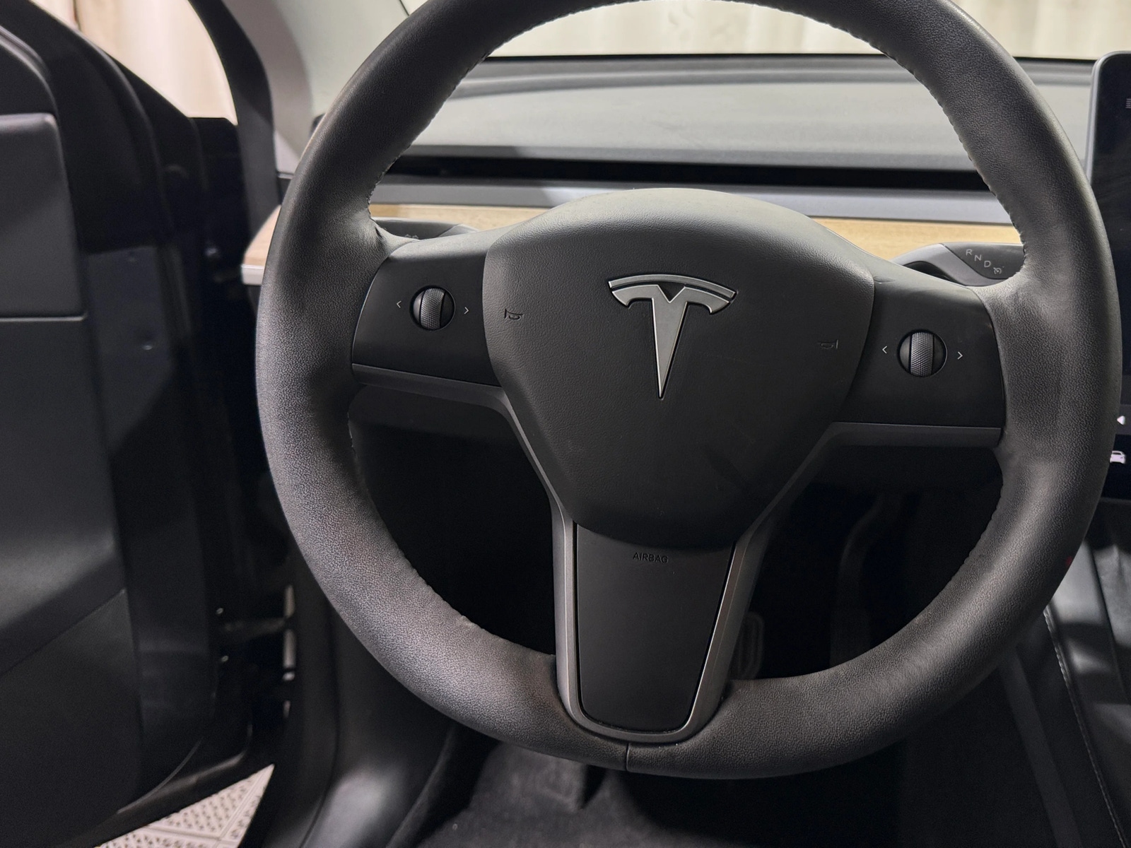 Thumbnail: 2021 Tesla Model Y - 4