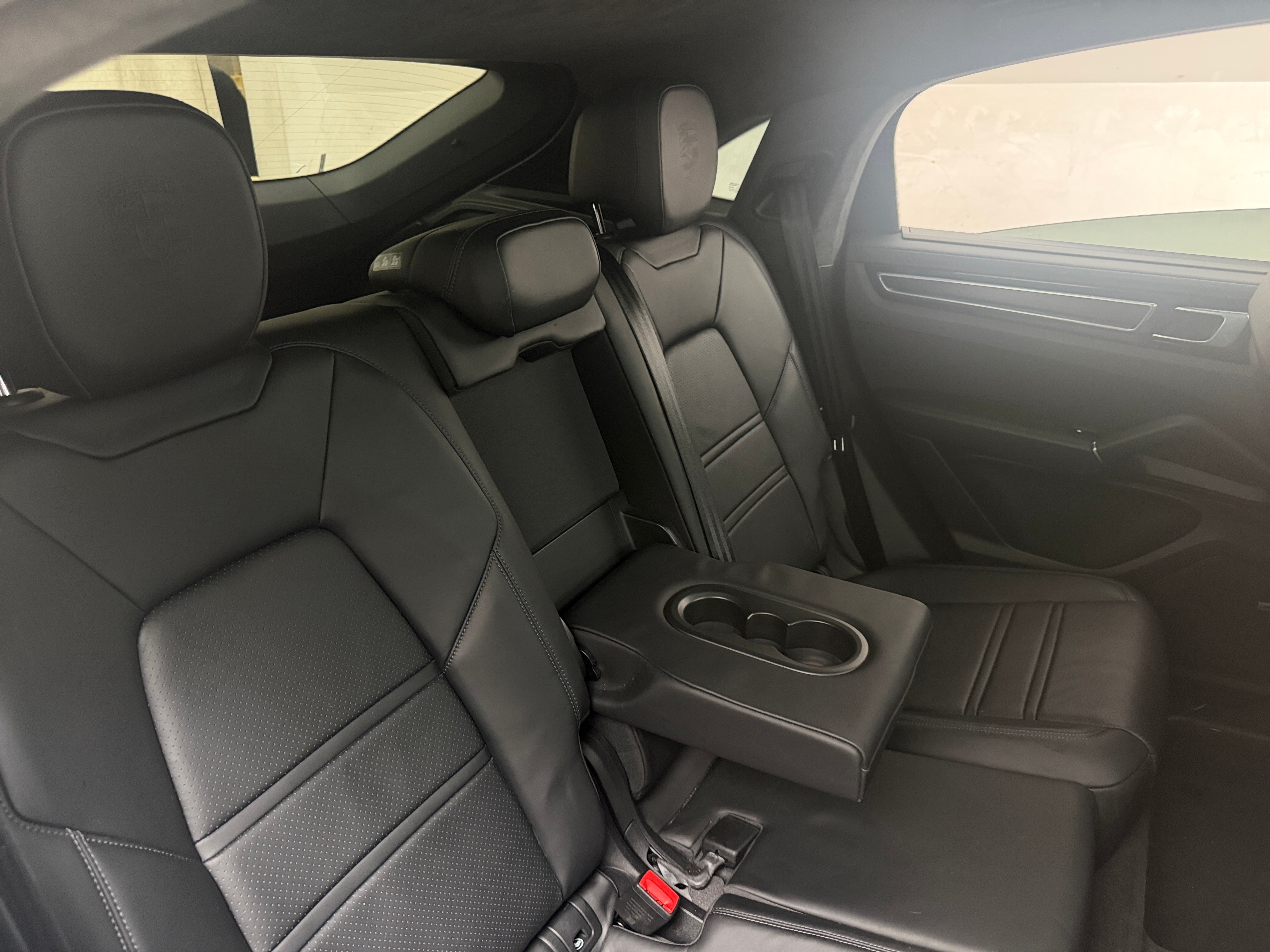 2021 Porsche Cayenne Coupe
