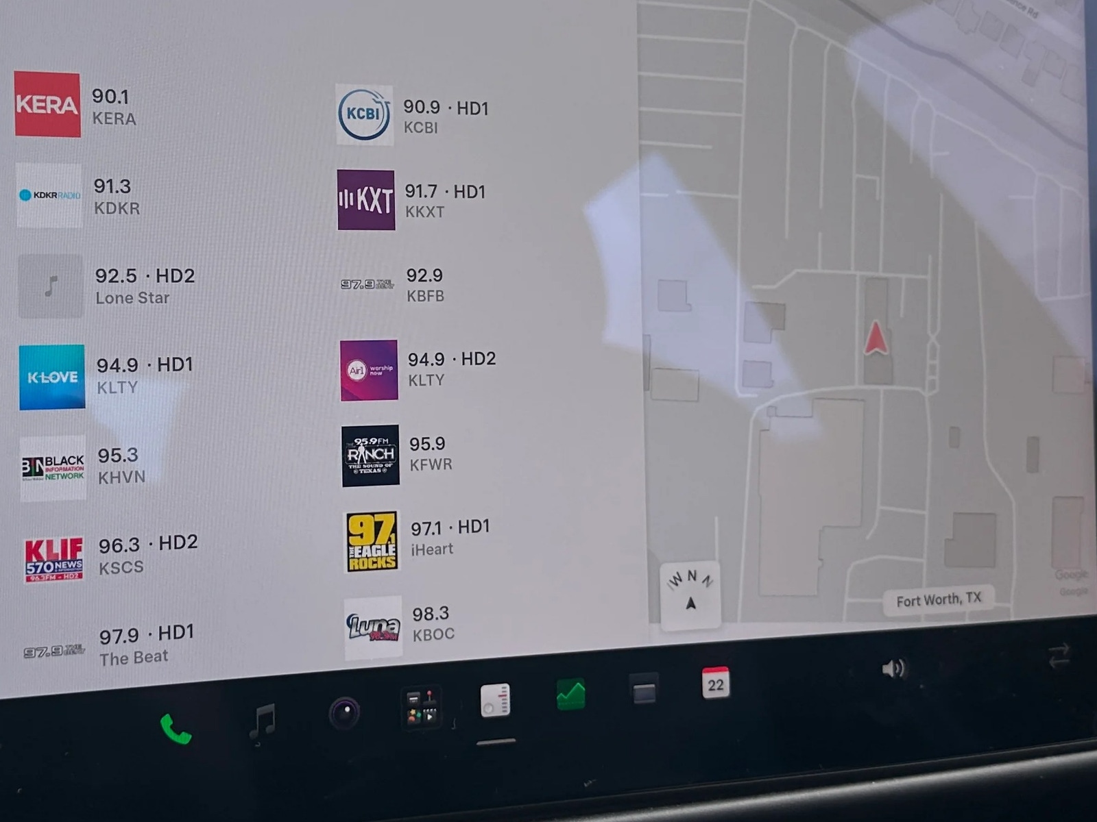 Thumbnail: 2022 Tesla Model S - 3