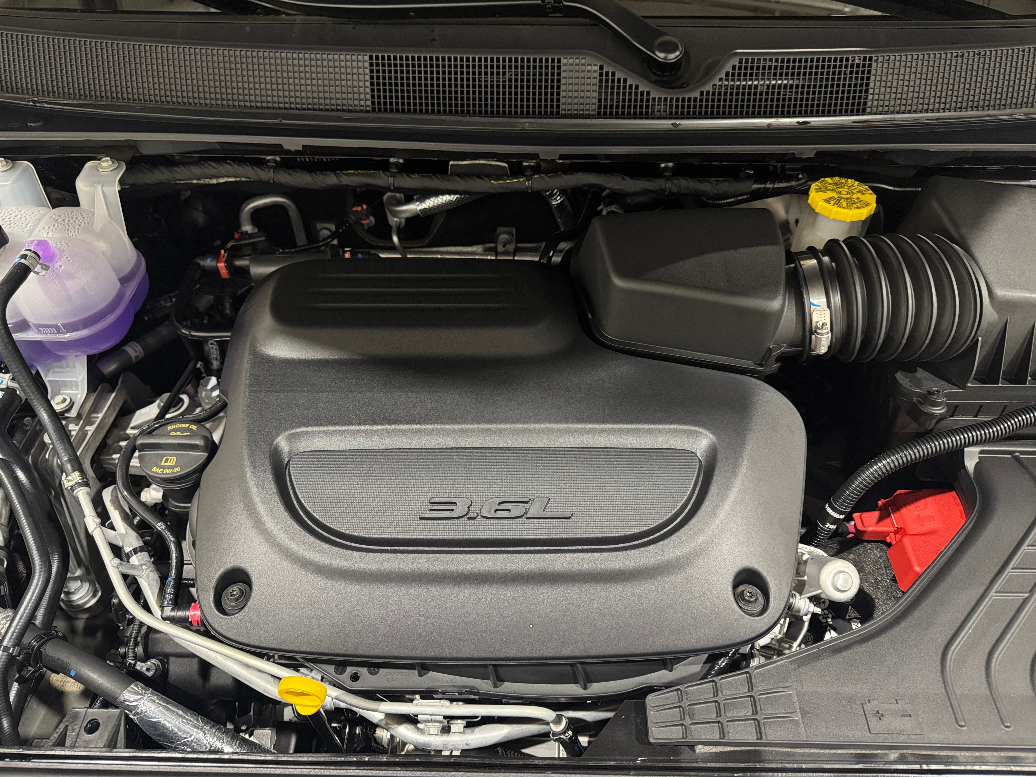 2027 Chrysler Voyager LX