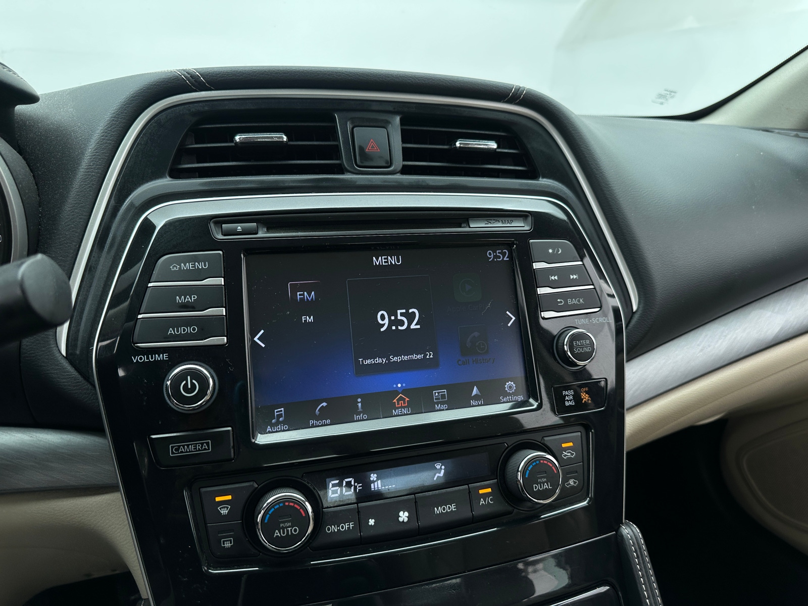 Thumbnail: 2017 Nissan Maxima - 3