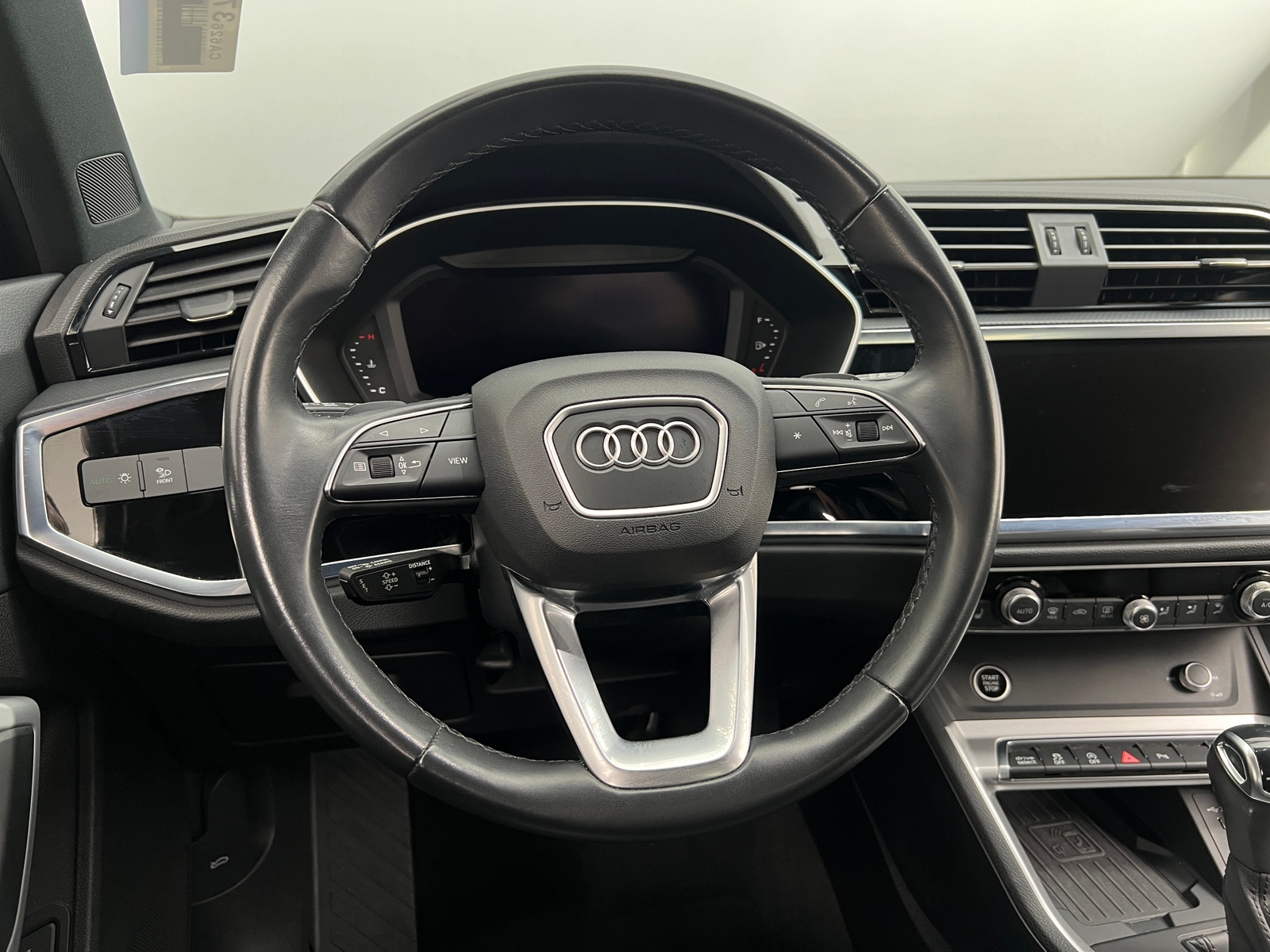 Thumbnail: 2024 Audi Q3 - 5