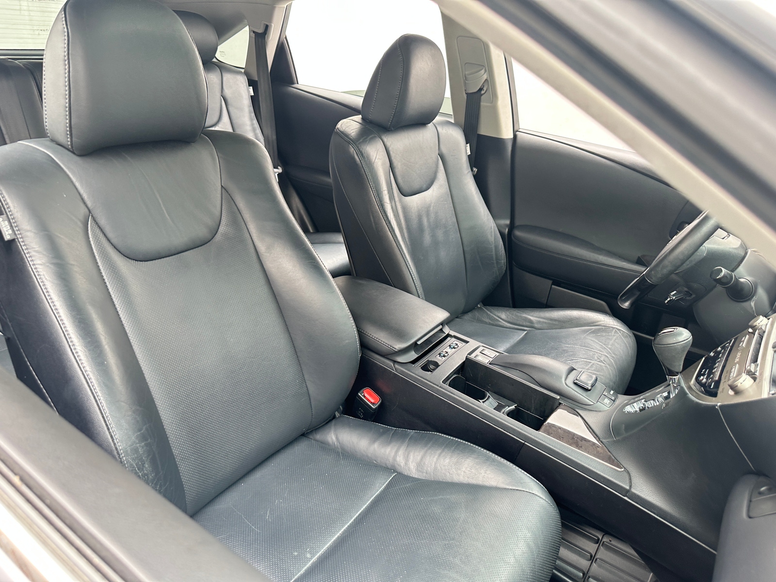 Thumbnail: 2015 Lexus RX - 2