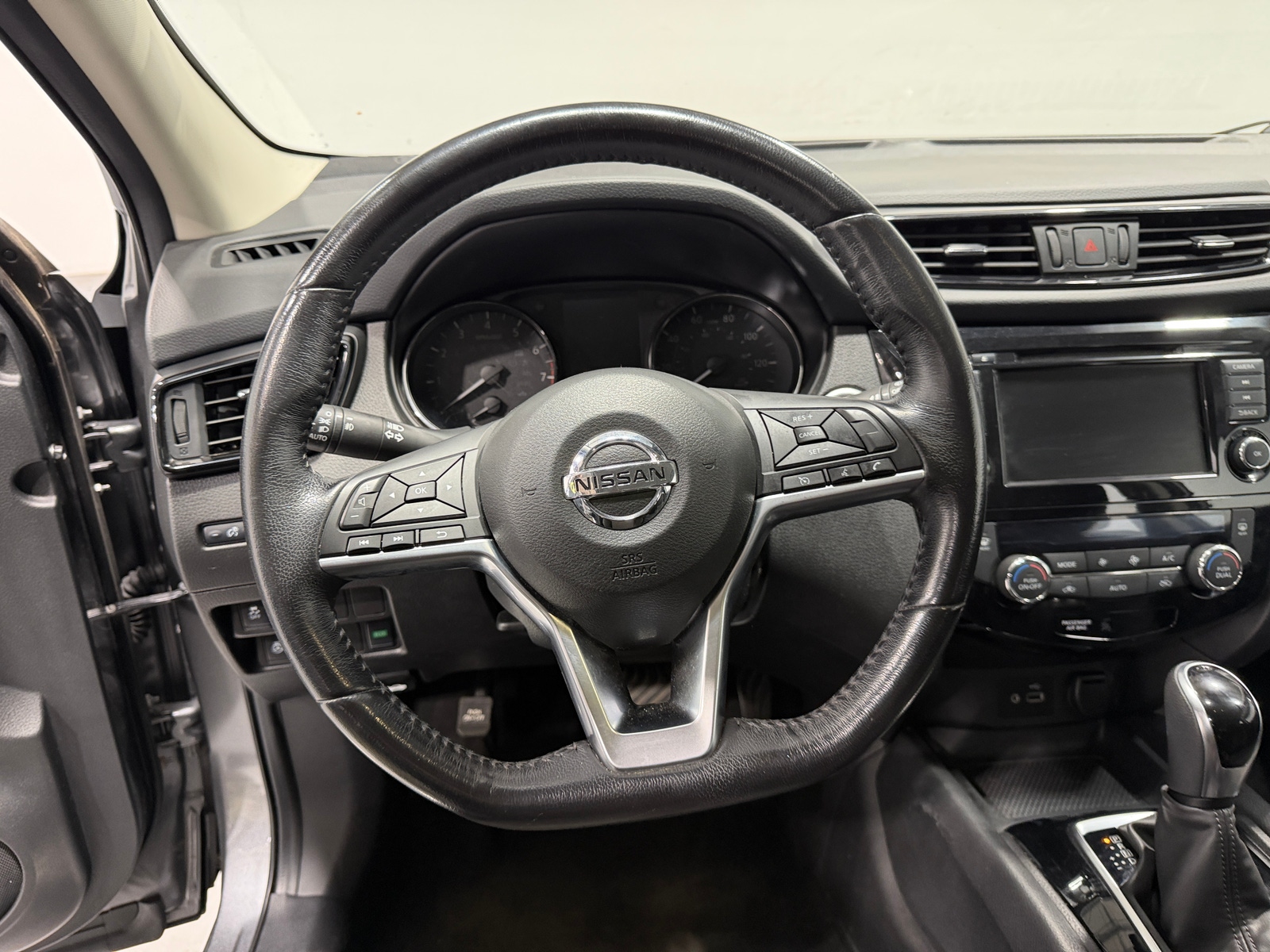 Thumbnail: 2019 Nissan Rogue Sport - 5