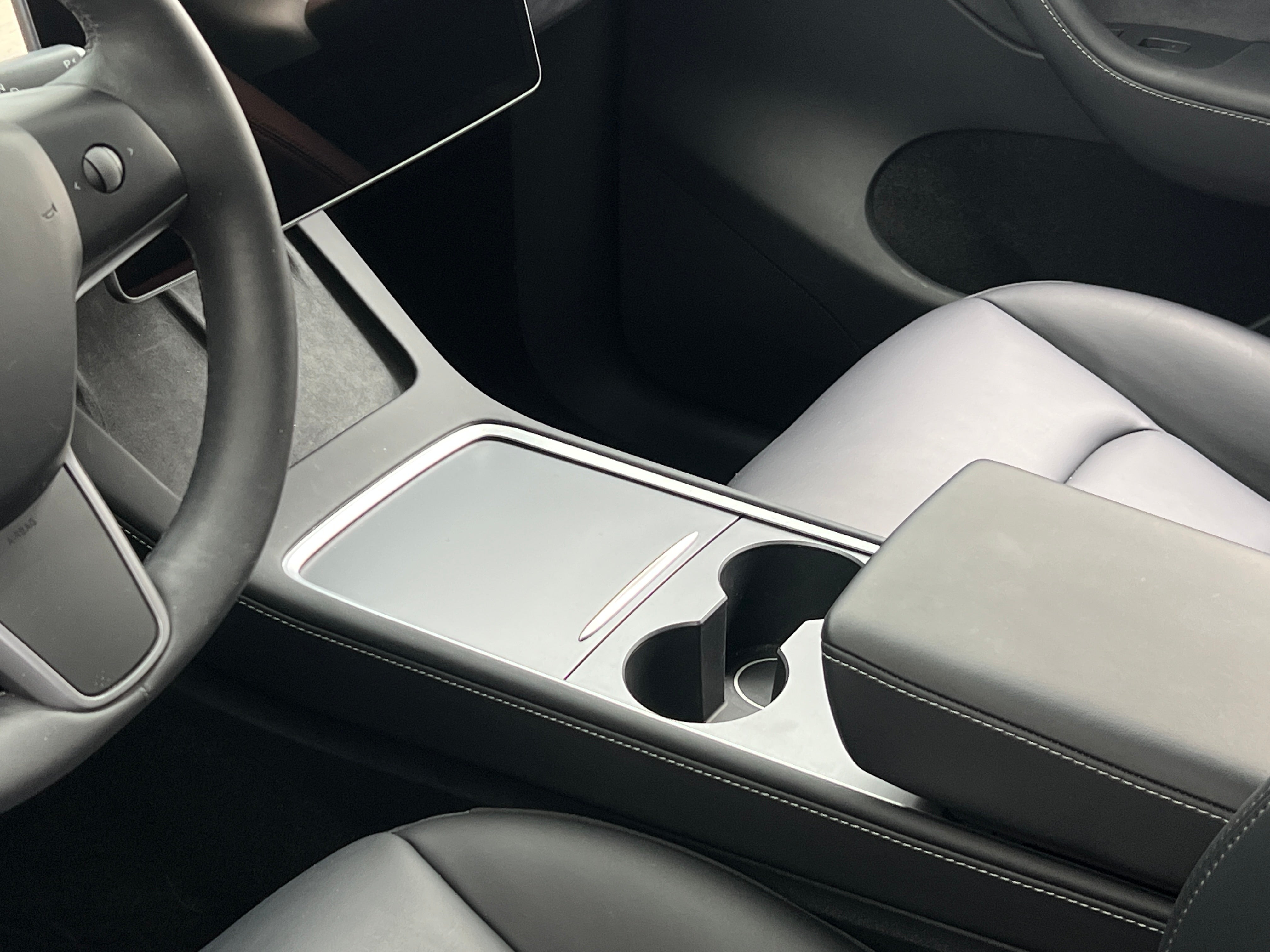 Used 2024 Tesla Model Y Long Range with VIN 7SAYGDED7RF028932 for sale in Auburn, WA
