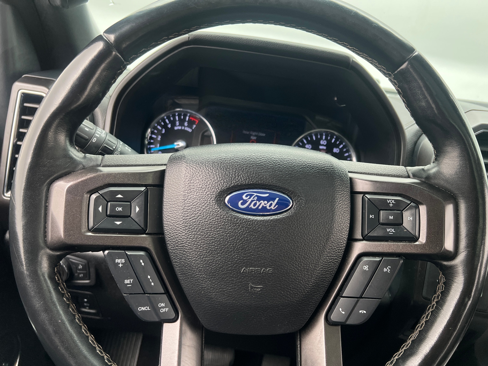 Thumbnail: 2021 Ford Expedition MAX - 4