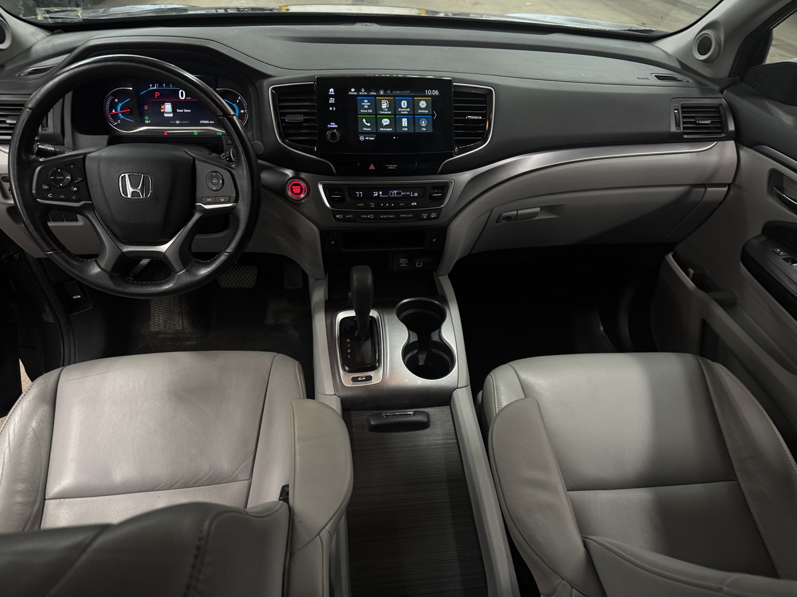 Thumbnail: 2020 Honda Pilot - 2