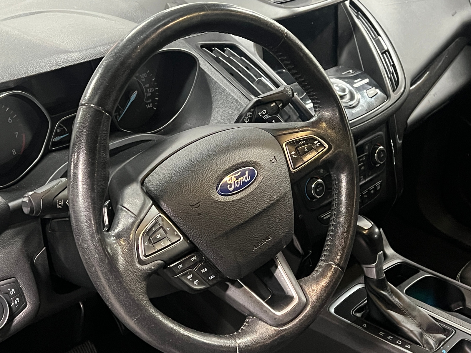 Thumbnail: 2017 Ford Escape - 4