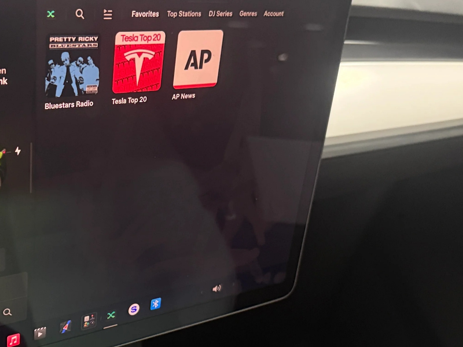 Thumbnail: 2022 Tesla Model Y - 3