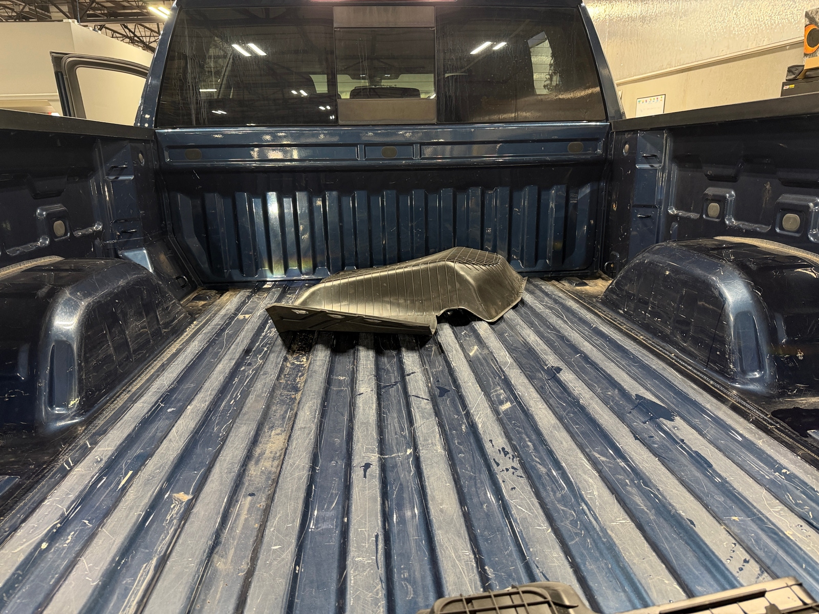 Thumbnail: 2019 Chevrolet Silverado 1500 - 7