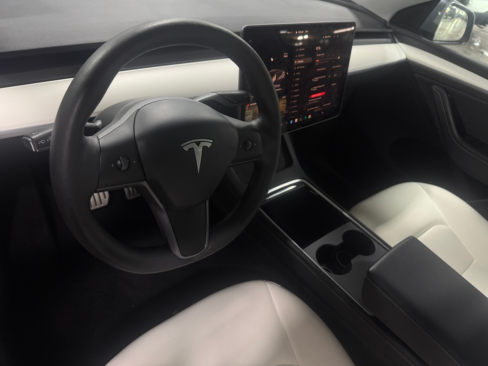Thumbnail: 2025 Tesla Model Y - 4