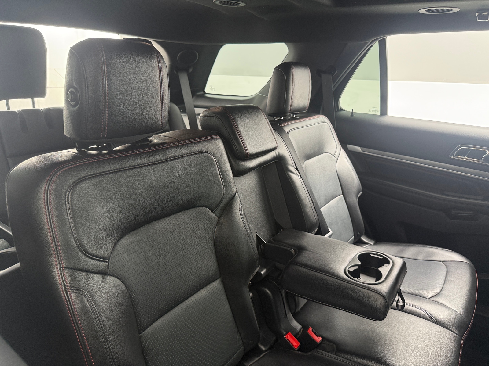 Thumbnail: 2019 Ford Explorer - 5