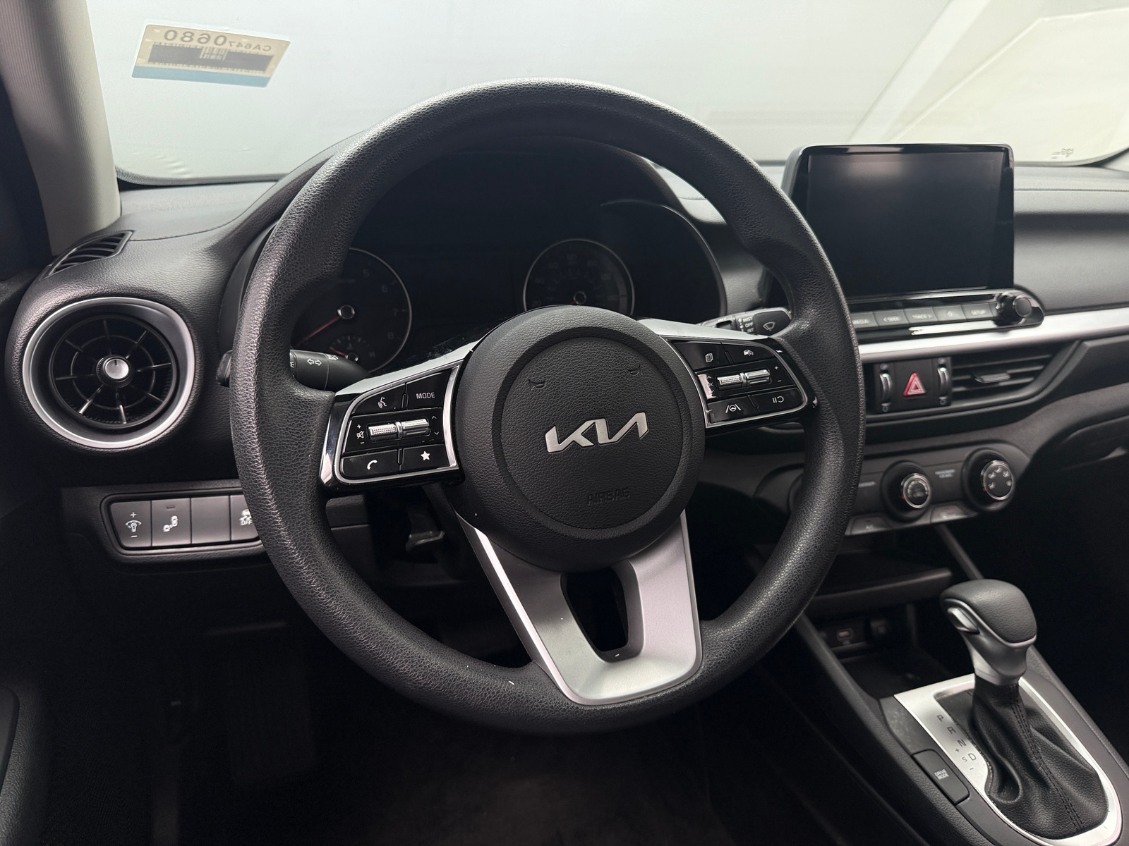 Thumbnail: 2024 Kia Forte - 5