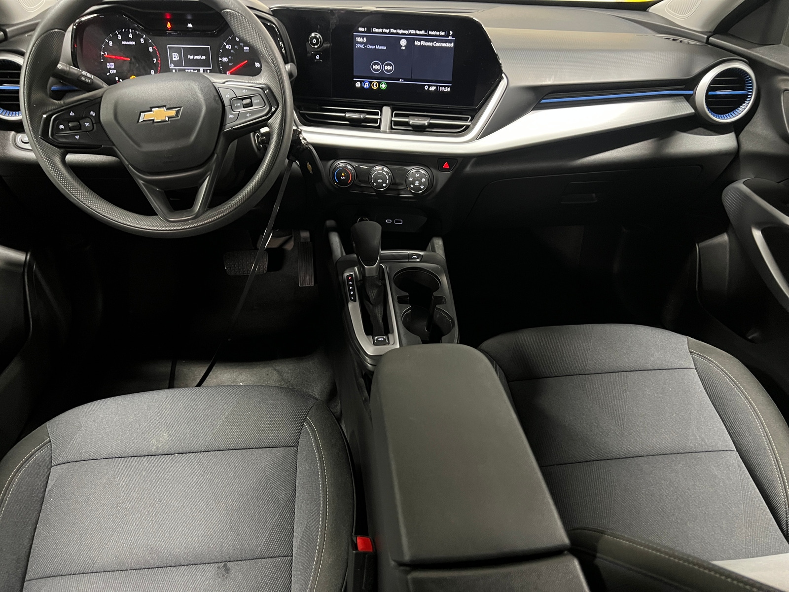 Thumbnail: 2026 Chevrolet Trax - 3