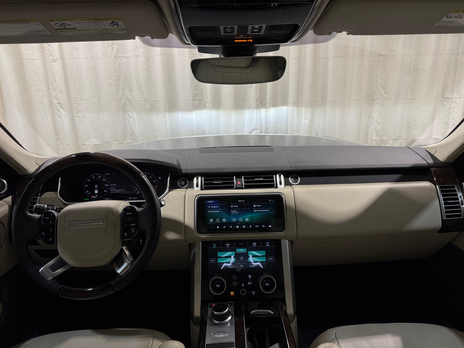 Thumbnail: 2020 Land Rover Range Rover - 3
