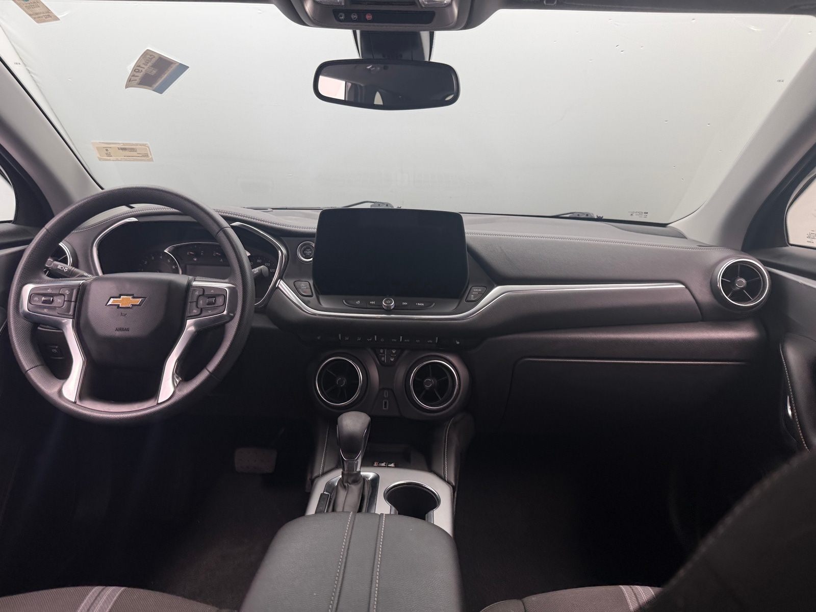 Thumbnail: 2023 Chevrolet Blazer - 3