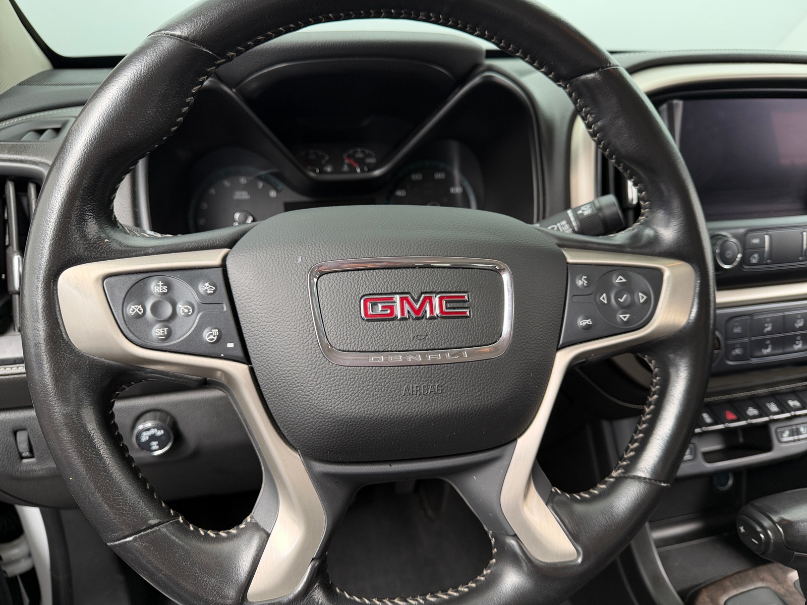 Thumbnail: 2021 GMC Canyon - 4