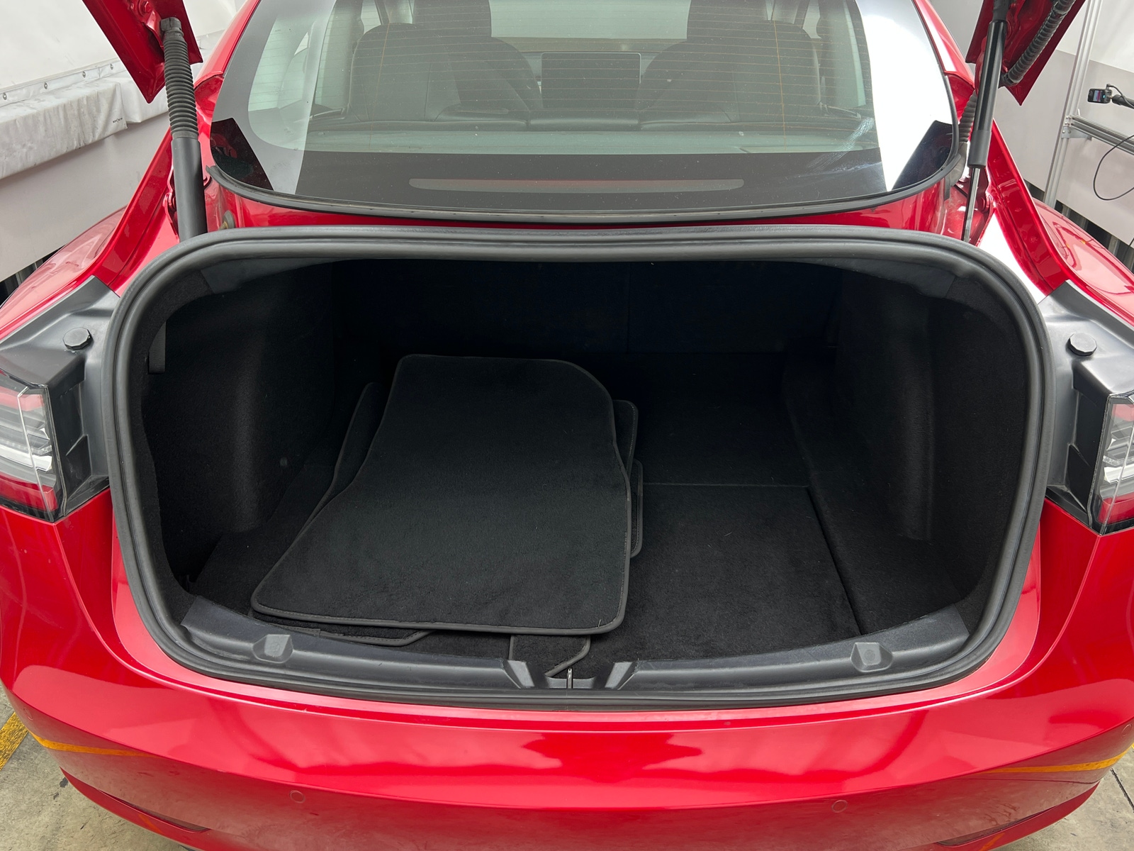 Thumbnail: 2021 Tesla Model 3 - 6