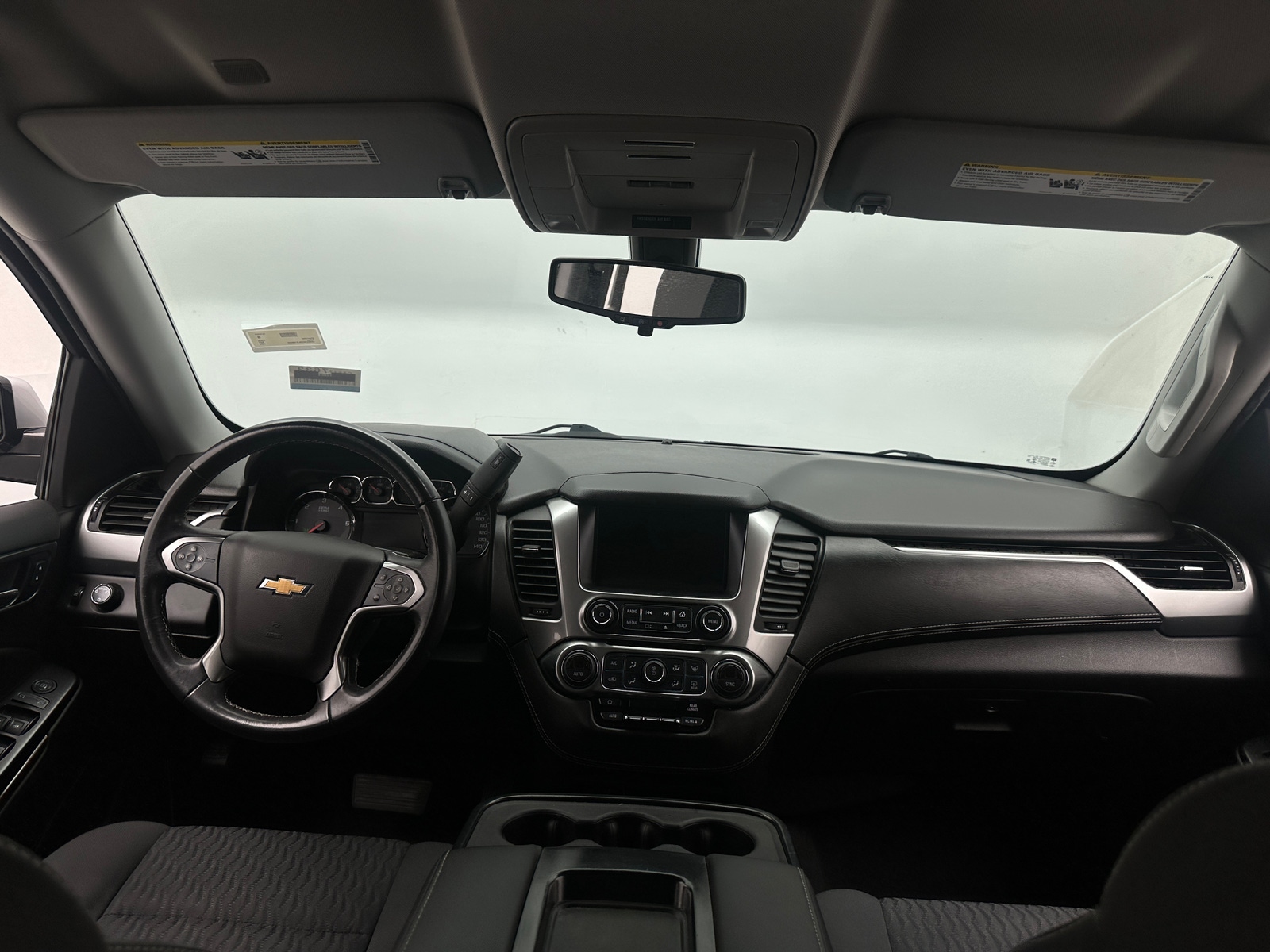 Thumbnail: 2020 Chevrolet Tahoe - 3