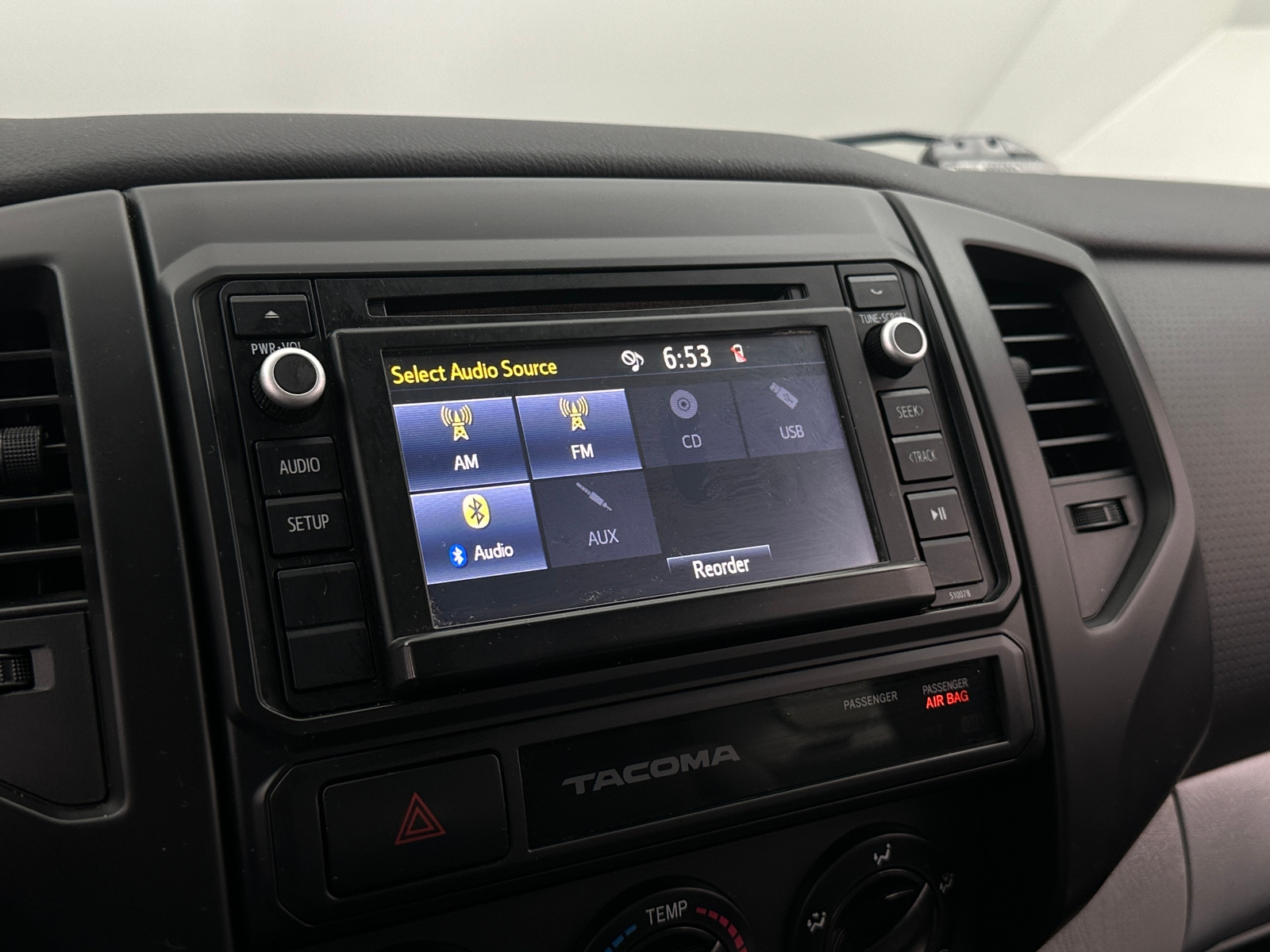 Thumbnail: 2015 Toyota Tacoma - 4