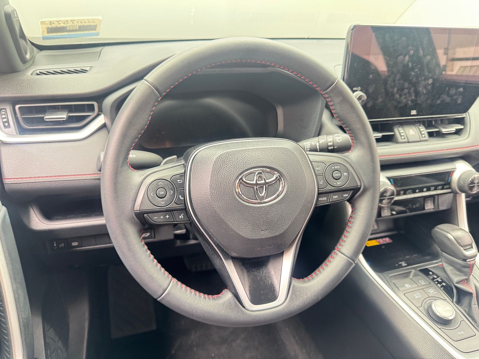 Thumbnail: 2025 Toyota RAV4 - 5