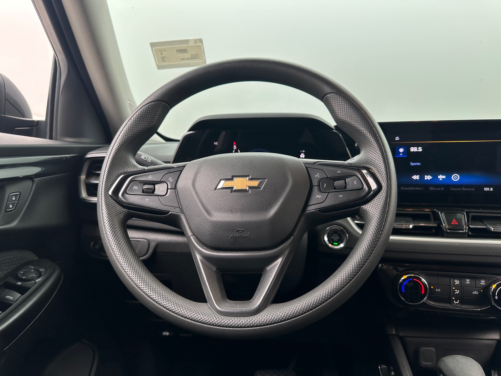 Thumbnail: 2025 Chevrolet TrailBlazer - 5