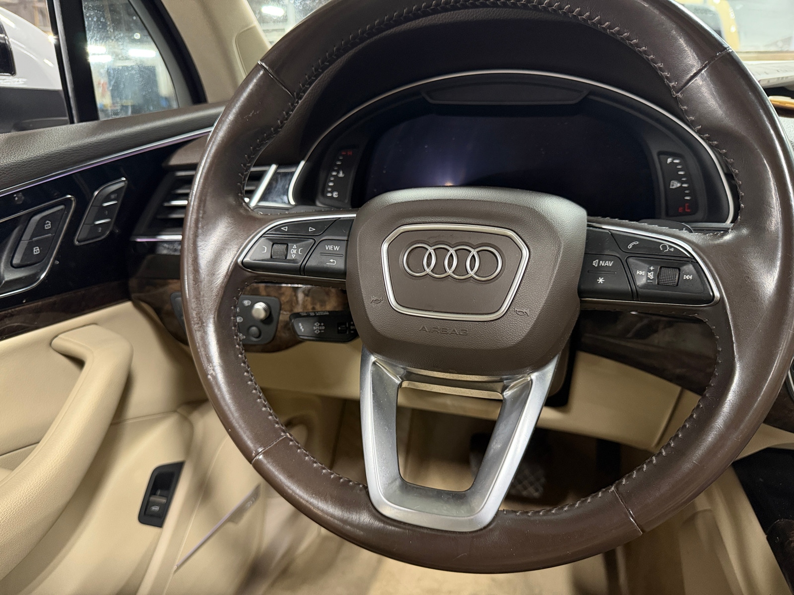 Thumbnail: 2019 Audi Q7 - 4