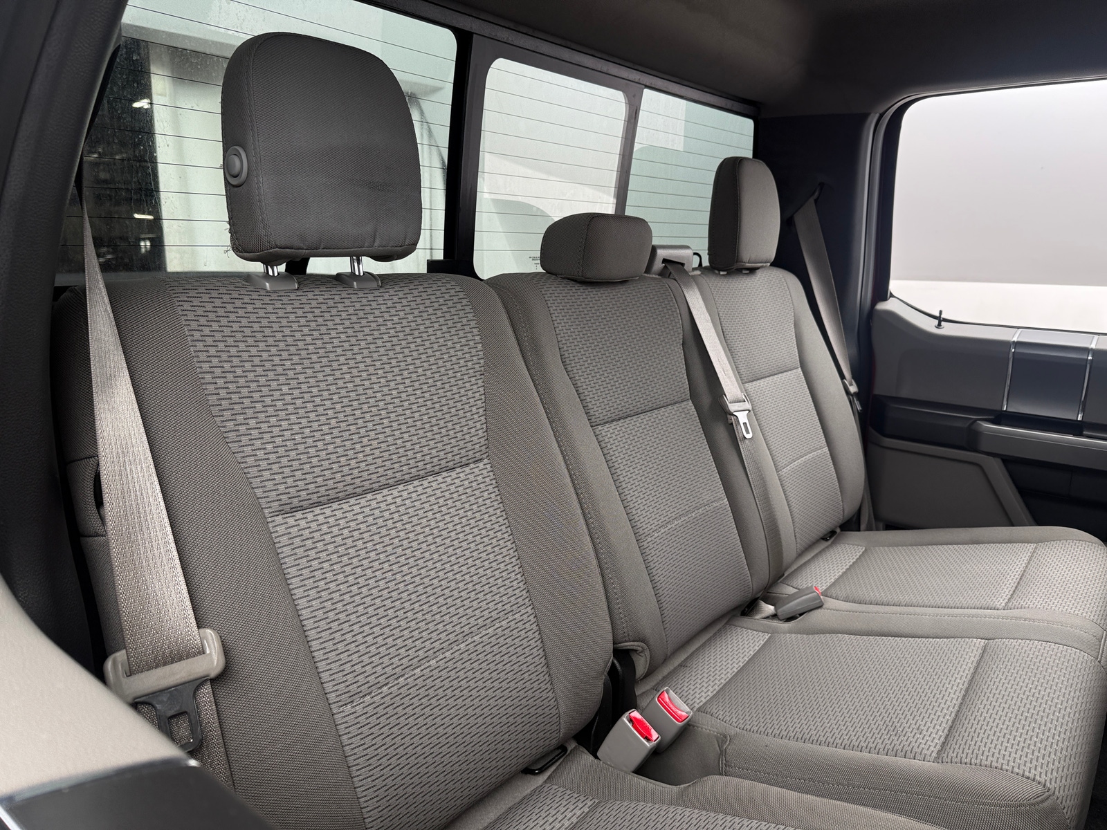 Thumbnail: 2017 Ford Econoline - 6