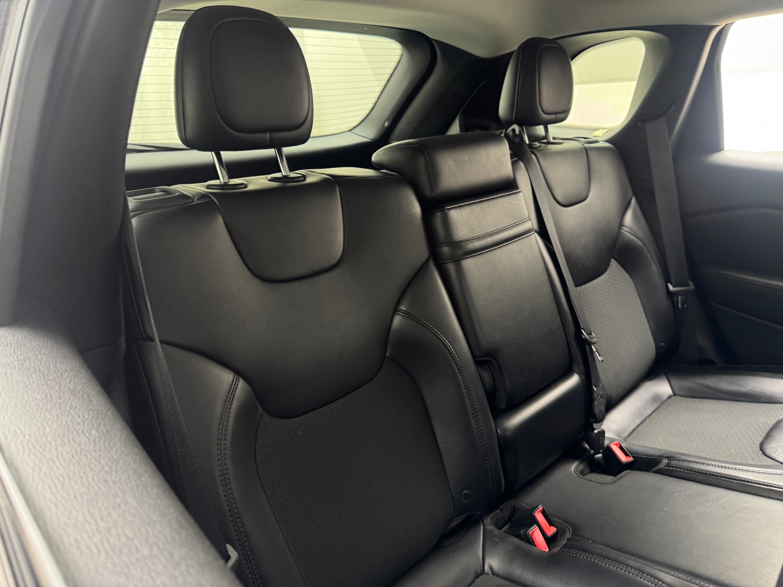 Thumbnail: 2019 Jeep Cherokee - 6
